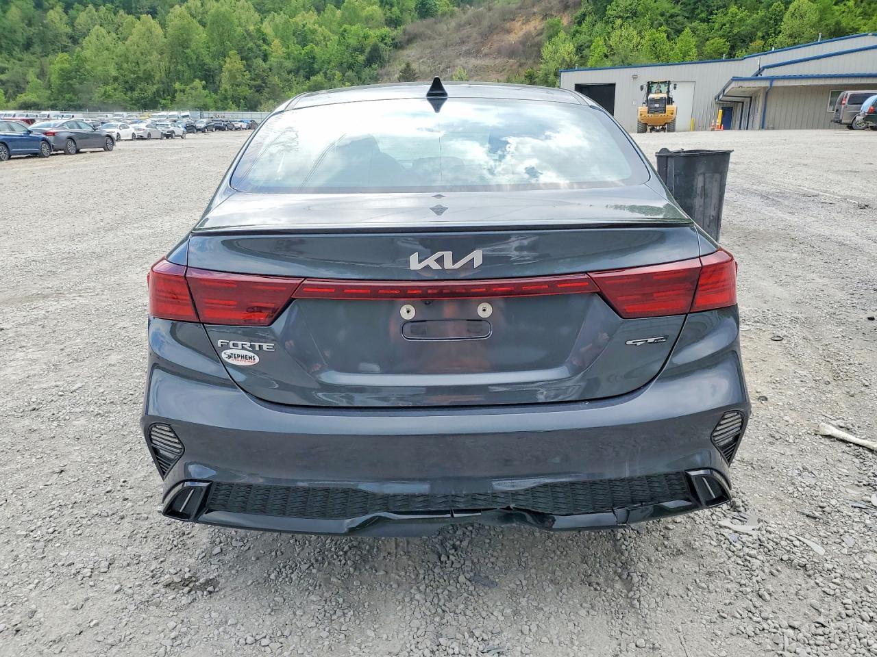 2024 Kia Forte Gt Line - zdjęcie 6