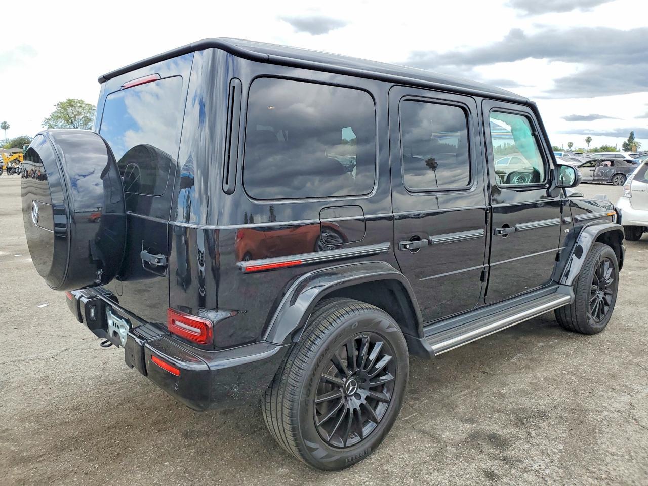 2020 Mercedes-Benz G 550 - zdjęcie 3