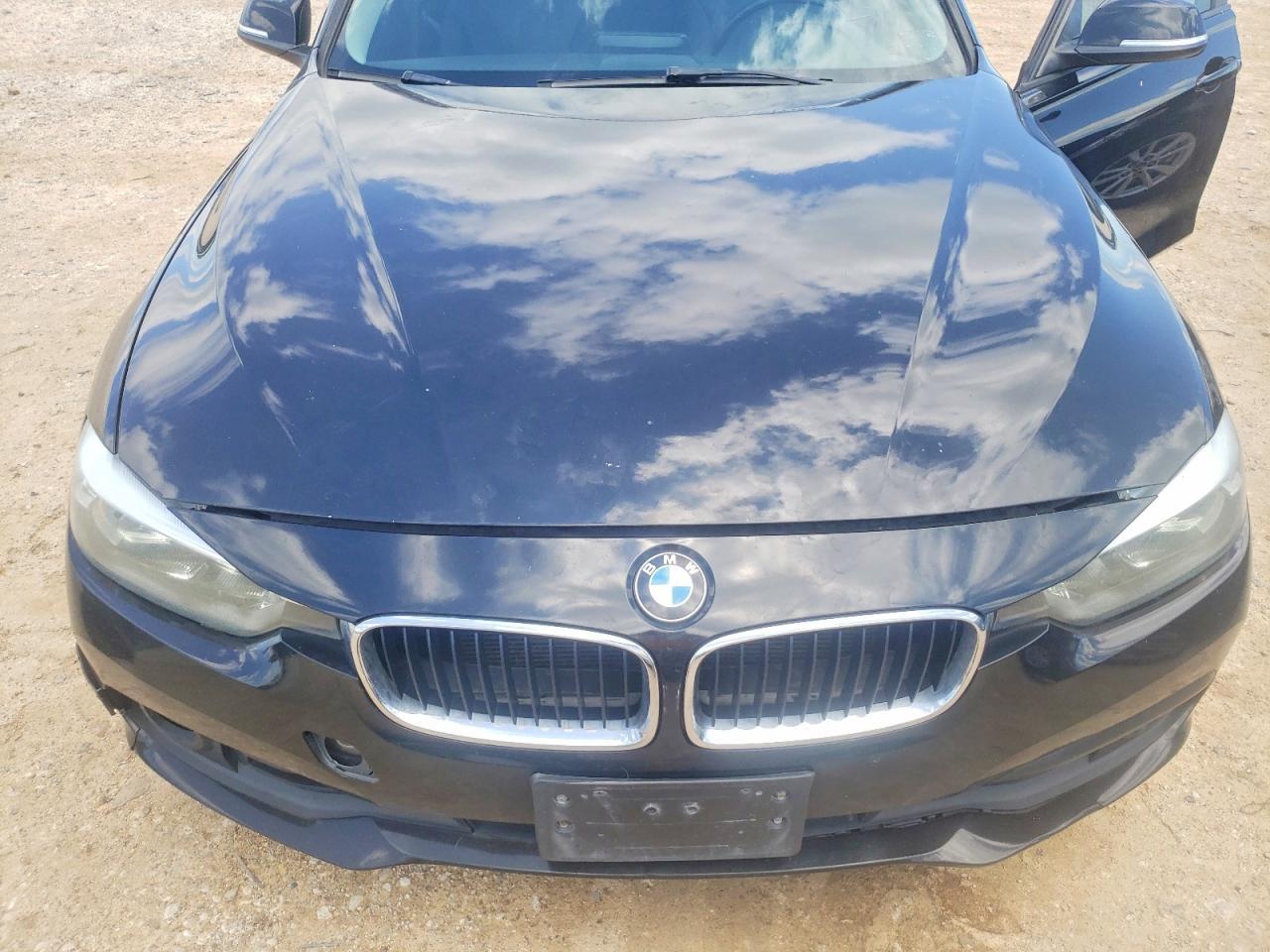 2017 BMW 320 I - zdjęcie 11