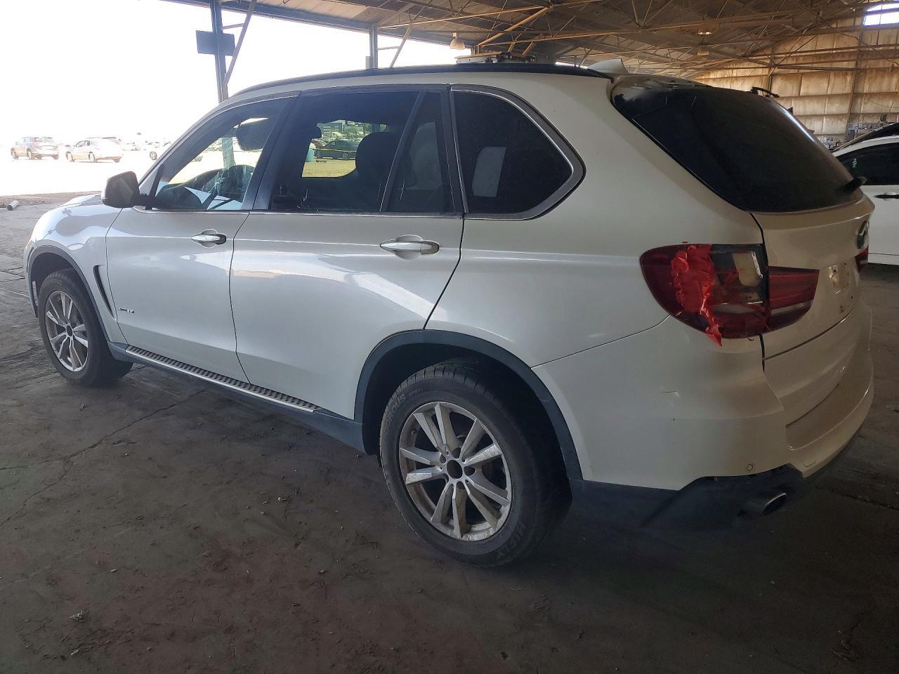 2015 BMW X5 xDrive35I - zdjęcie 2