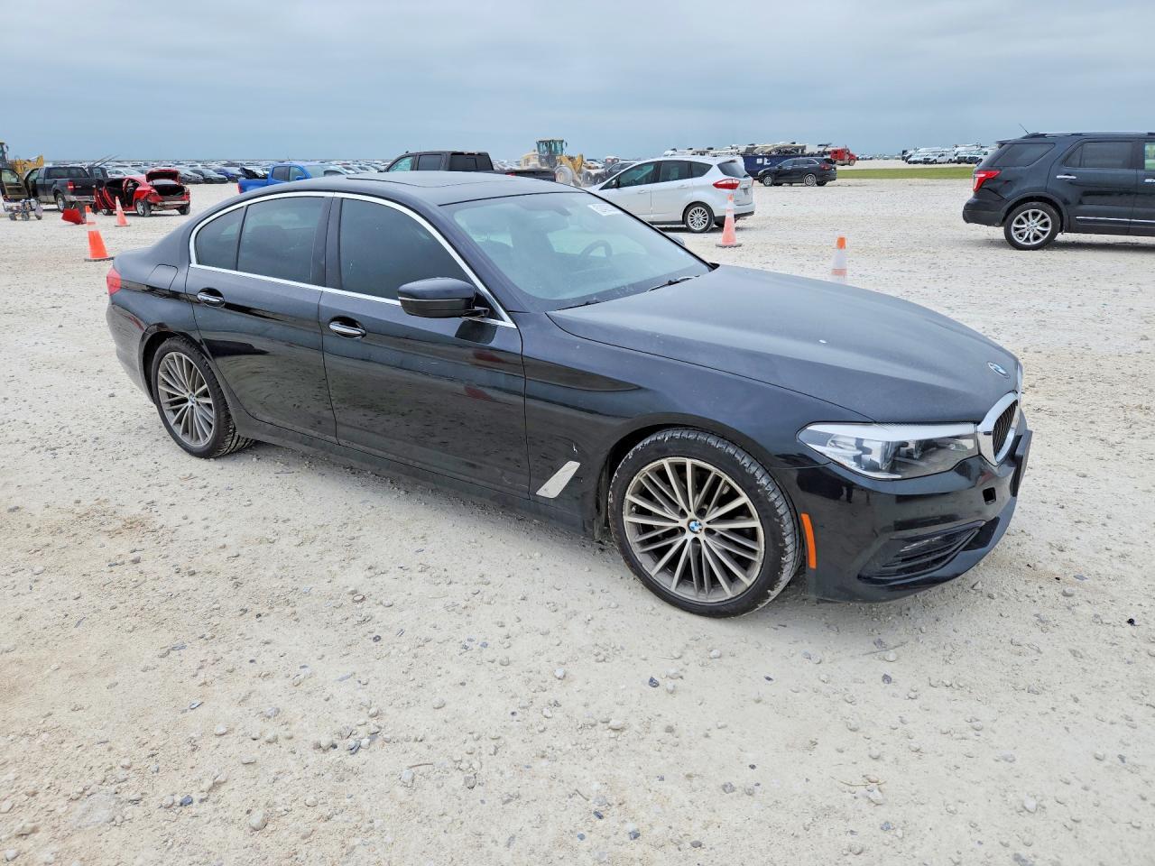 2018 BMW 530 I - zdjęcie 4