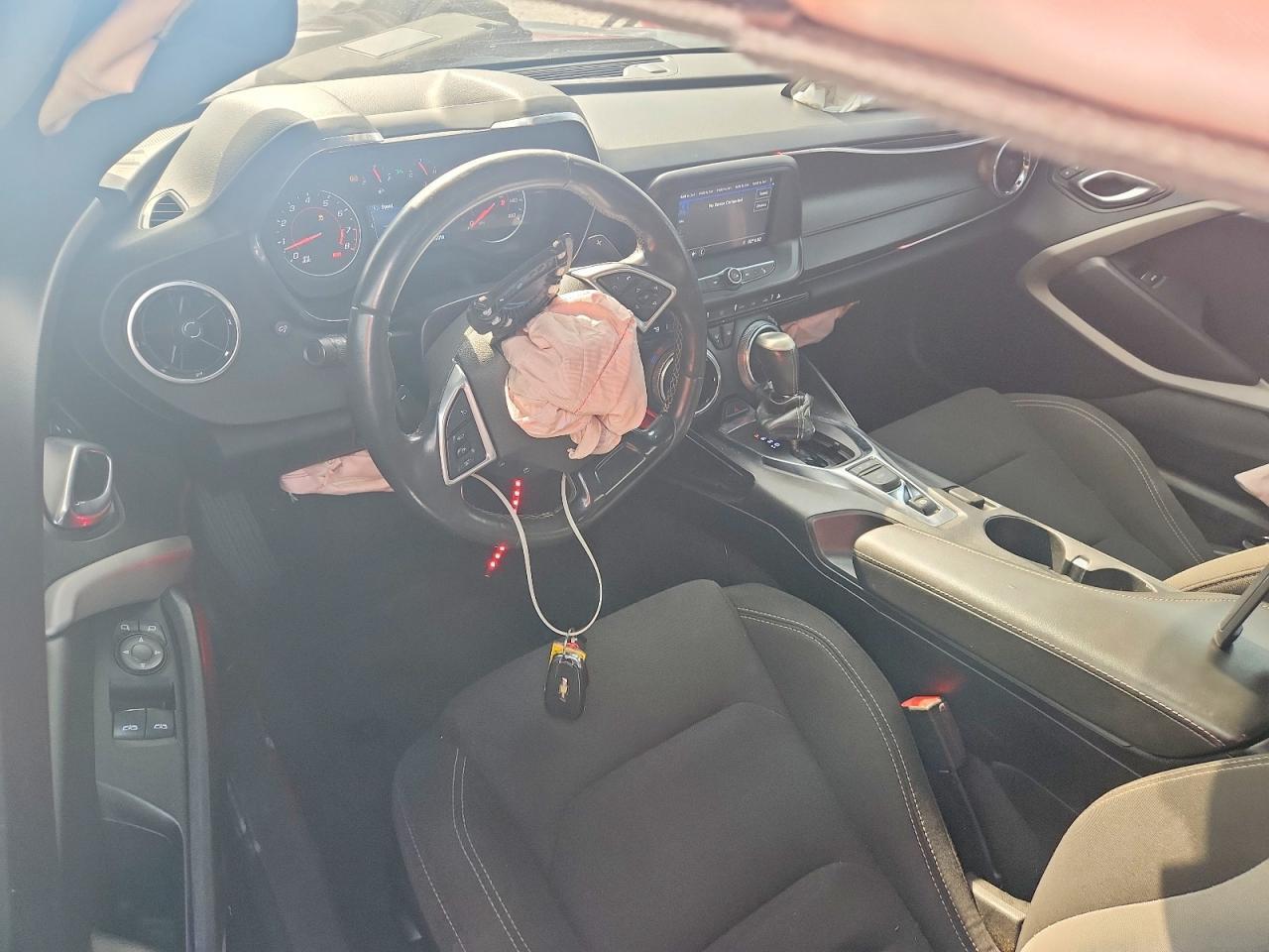 2020 Chevrolet Camaro Ls/Lt - zdjęcie 8
