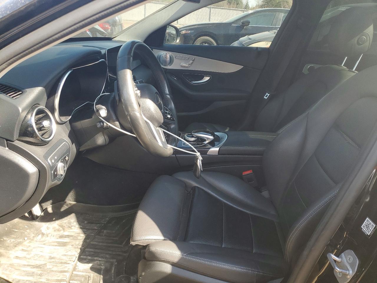 2019 Mercedes-Benz C 300 4Matic - zdjęcie 7