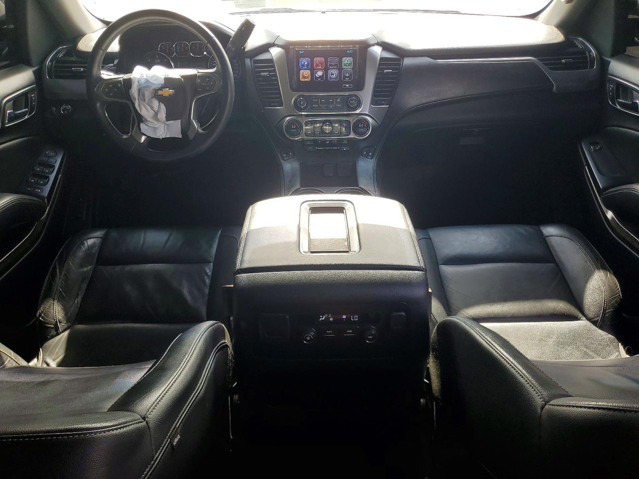 2017 Chevrolet Tahoe C1500 Lt - zdjęcie 8