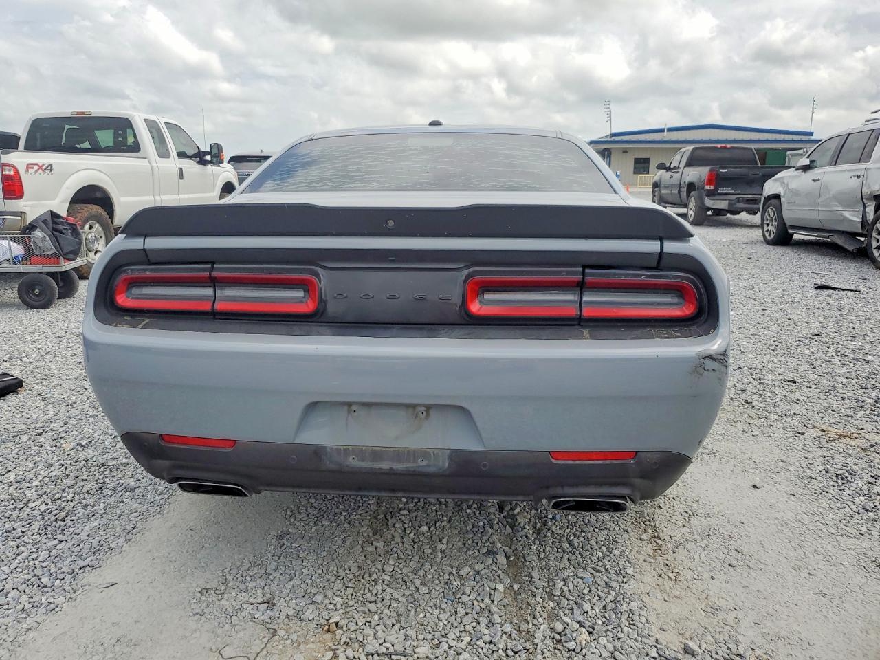 2021 Dodge Challenger R - zdjęcie 6