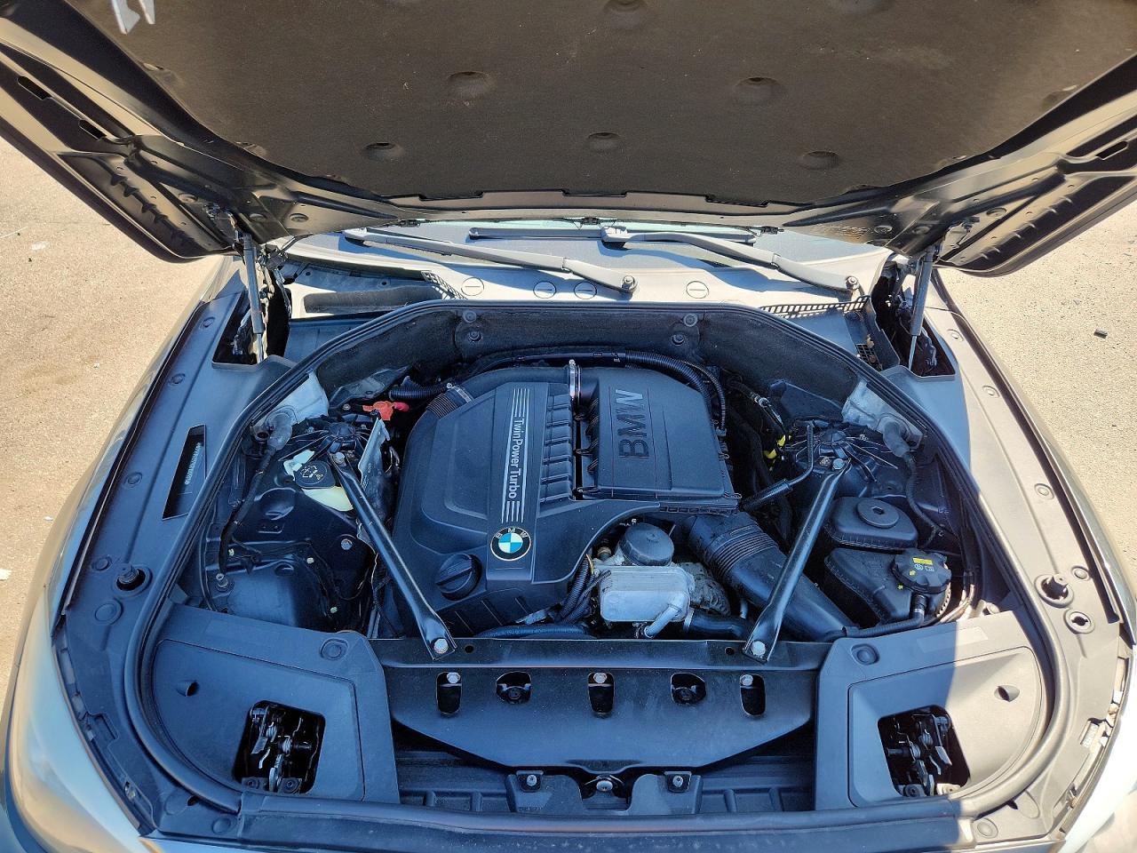 2016 BMW 535 Xigt - zdjęcie 12