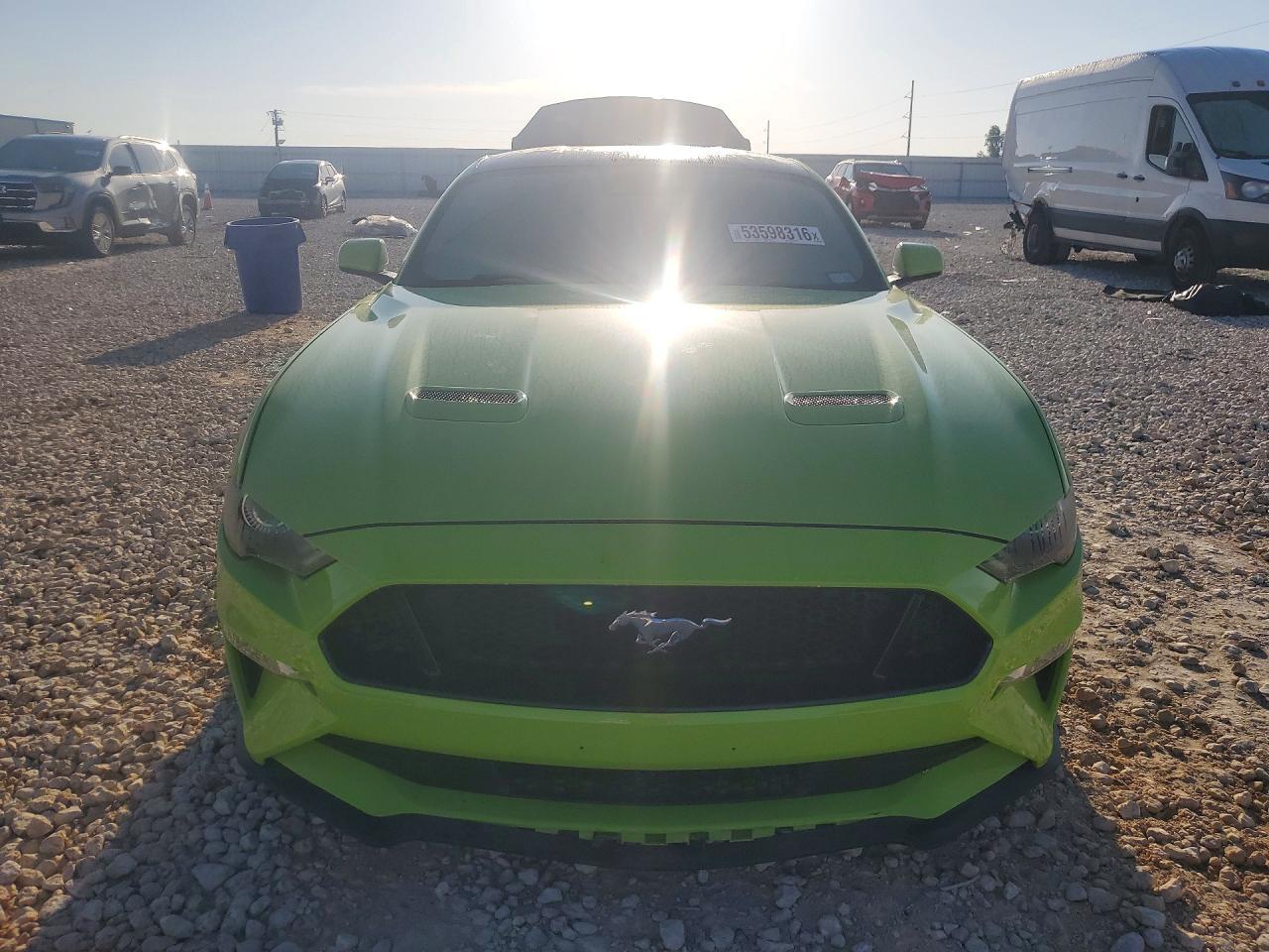 2020 Ford Mustang Gt - zdjęcie 5