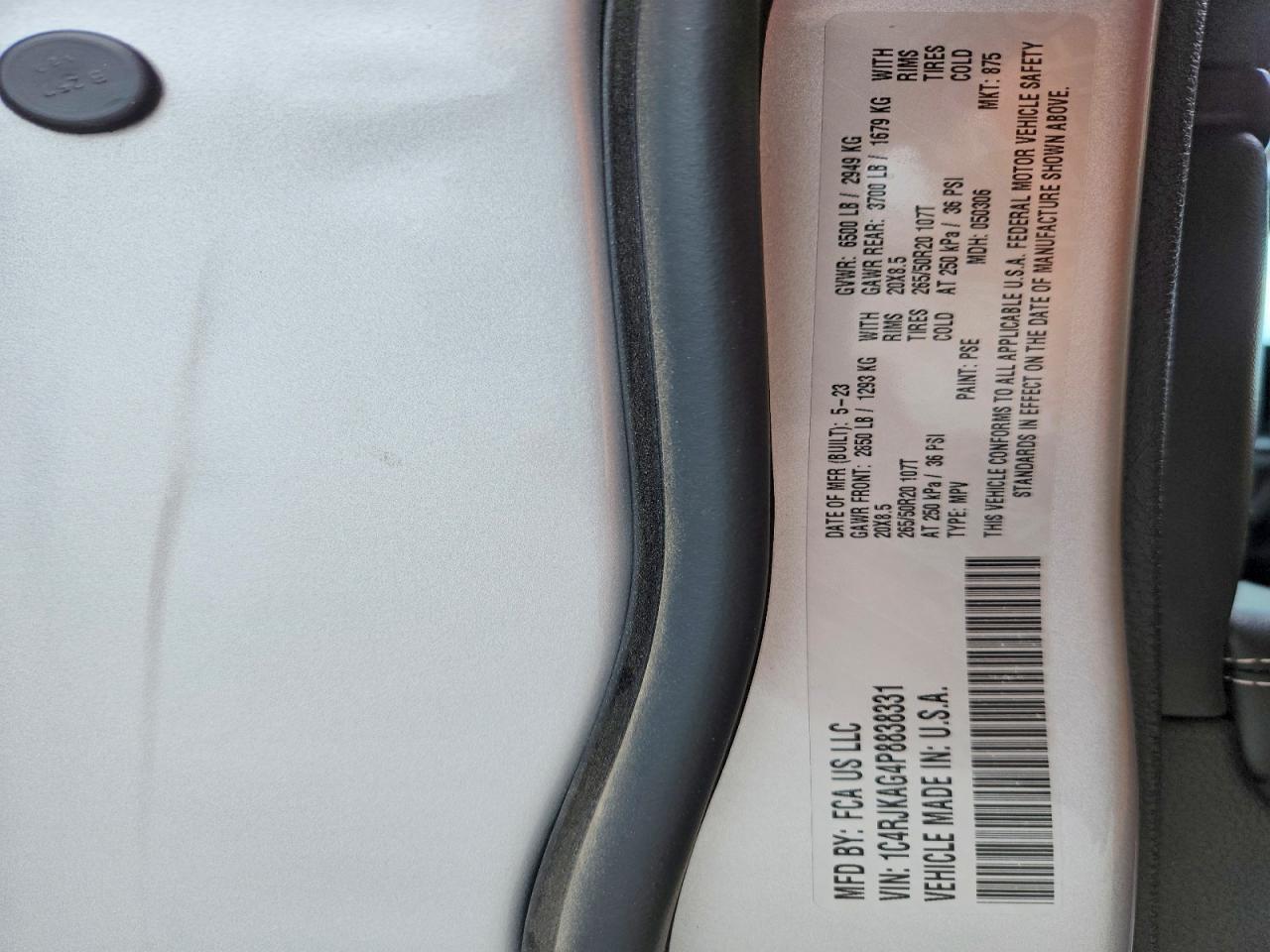 2023 Jeep Grand Cherokee L Laredo - zdjęcie 13