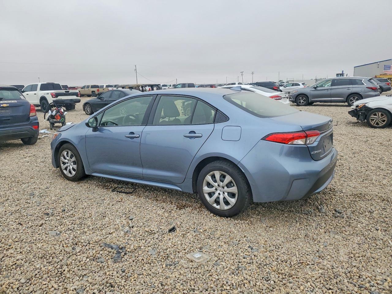 2022 Toyota Corolla Le - zdjęcie 2
