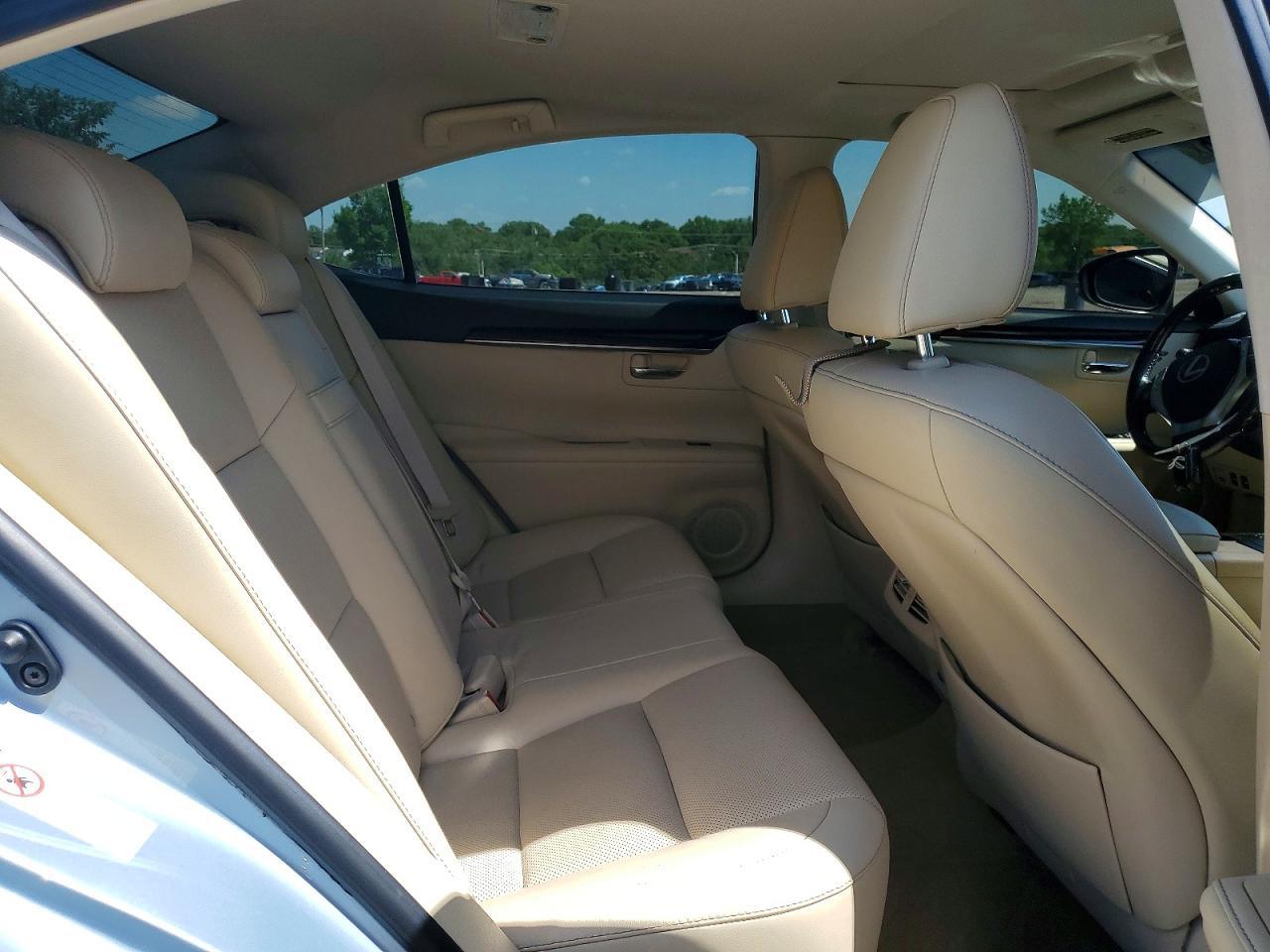 2013 Lexus Es 350 - zdjęcie 10