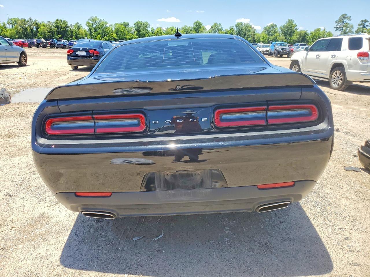 2019 Dodge Challenger - zdjęcie 6