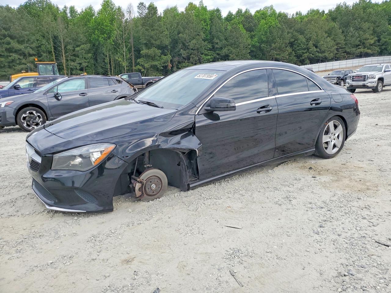 2017 Mercedes-Benz Cla 250 - zdjęcie główne