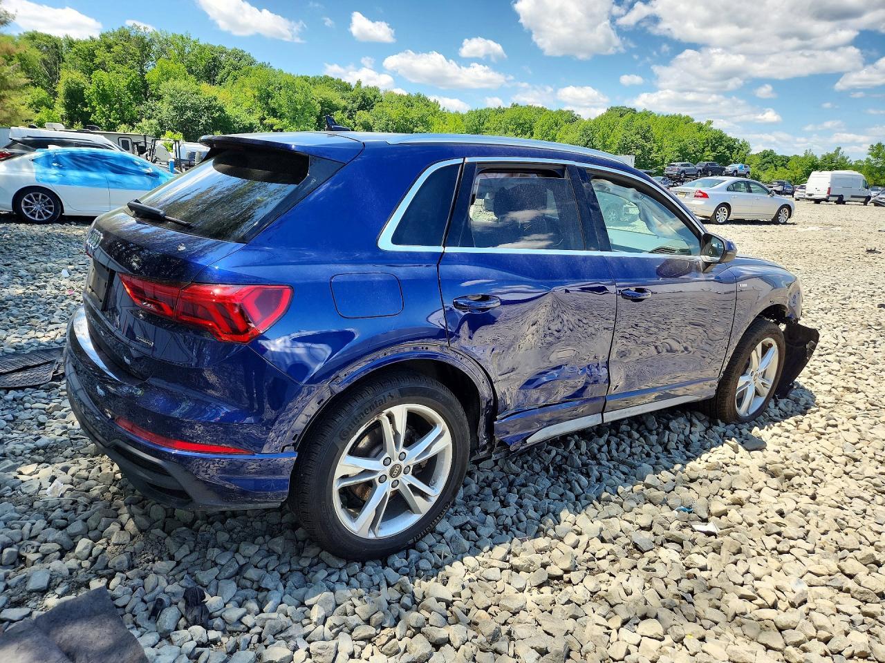 2024 Audi Q3 Premium S Line 45 - zdjęcie 3