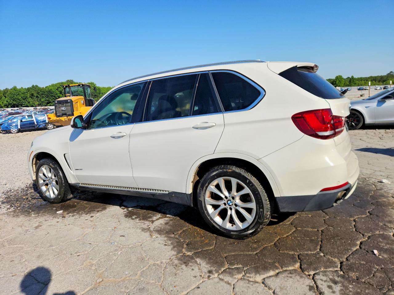 2015 BMW X5 xDrive35I - zdjęcie 2