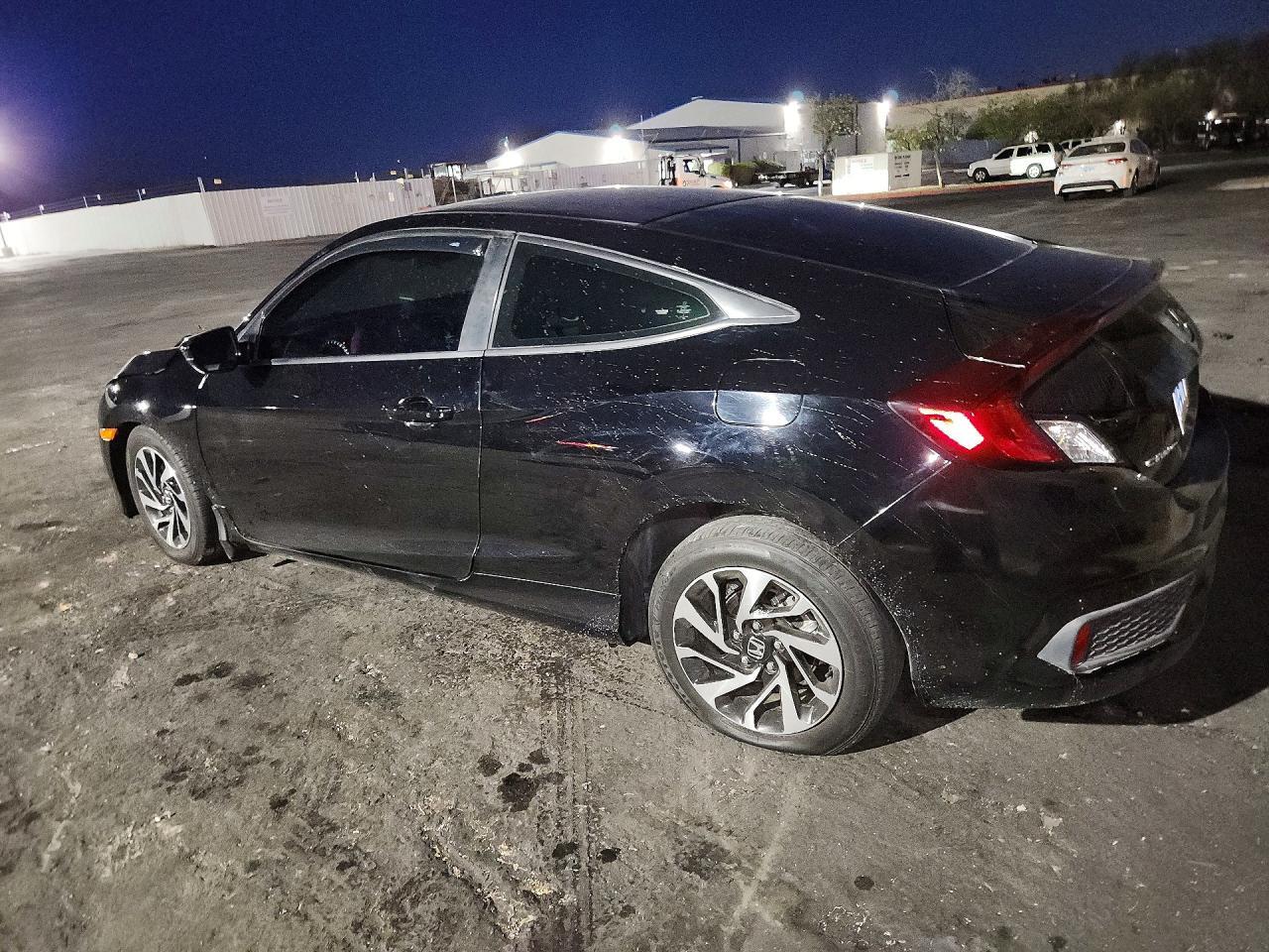 2017 Honda Civic Lx - zdjęcie 2