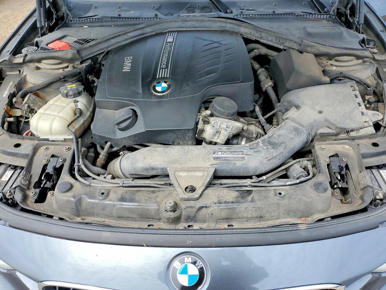 2014 BMW 335 Xi - zdjęcie 11