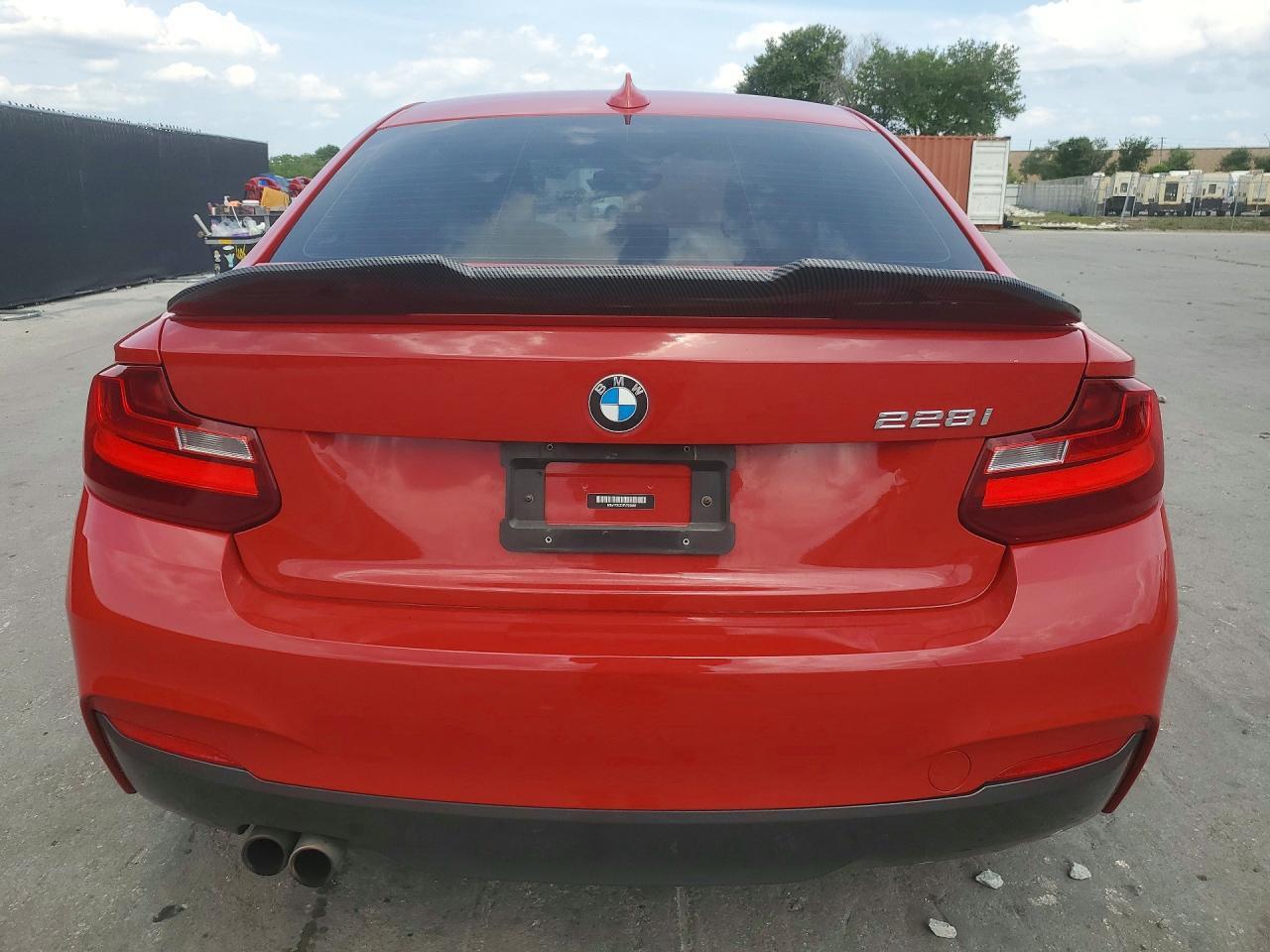 2014 BMW 228 I - zdjęcie 6