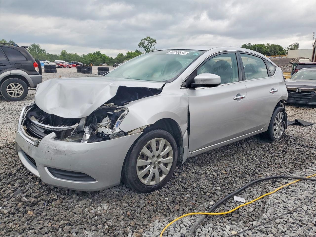 2015 Nissan Sentra S - zdjęcie główne