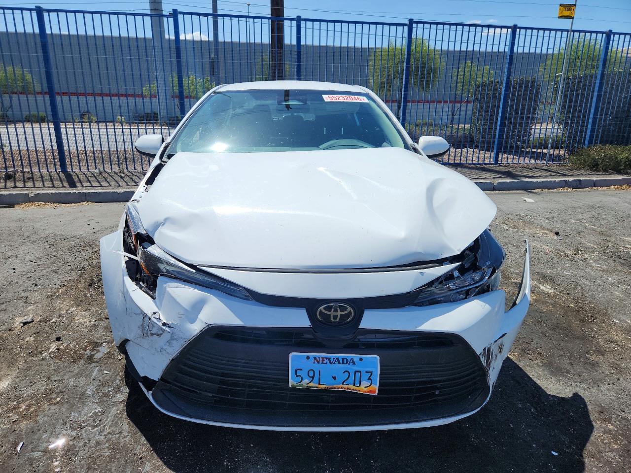 2024 Toyota Corolla Le - zdjęcie 5