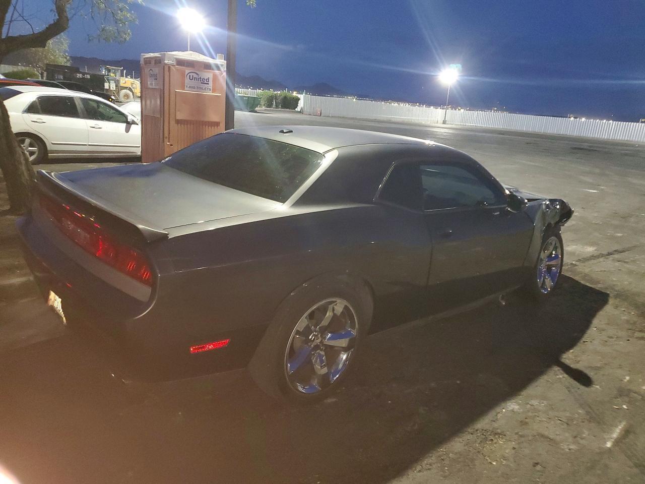 2013 Dodge Challenger R - zdjęcie 3