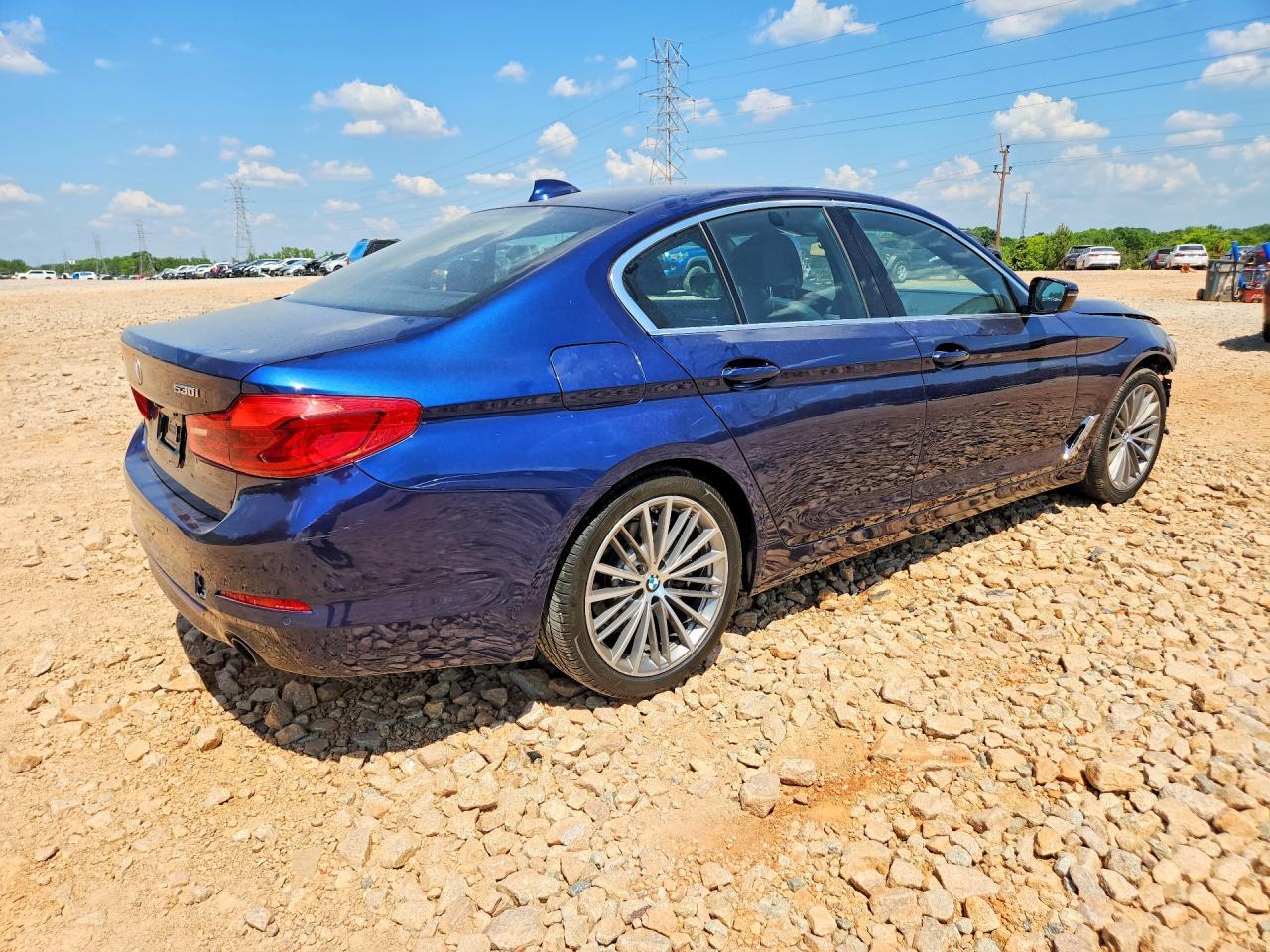 2019 BMW 530 Xi - zdjęcie 3
