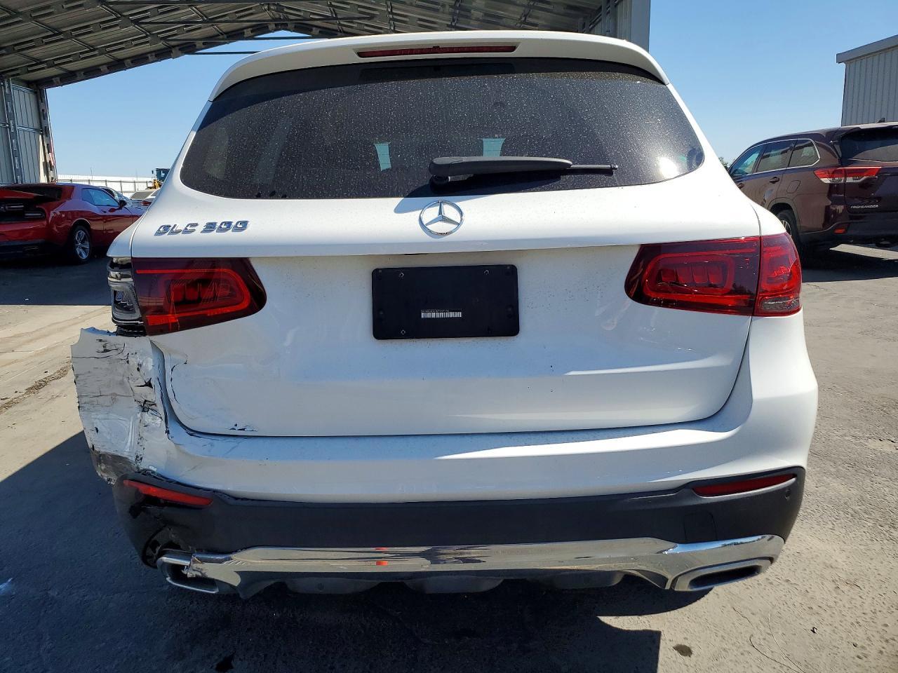 2021 Mercedes-Benz Glc 300 - zdjęcie 6