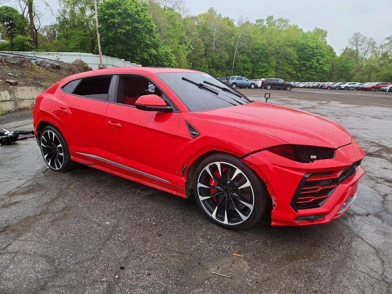 2022 Lamborghini Urus - zdjęcie 4