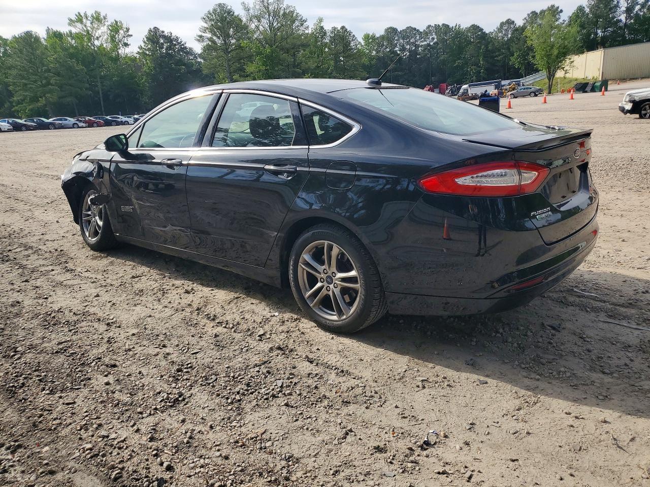 2016 Ford Fusion Titanium Phev - zdjęcie 2
