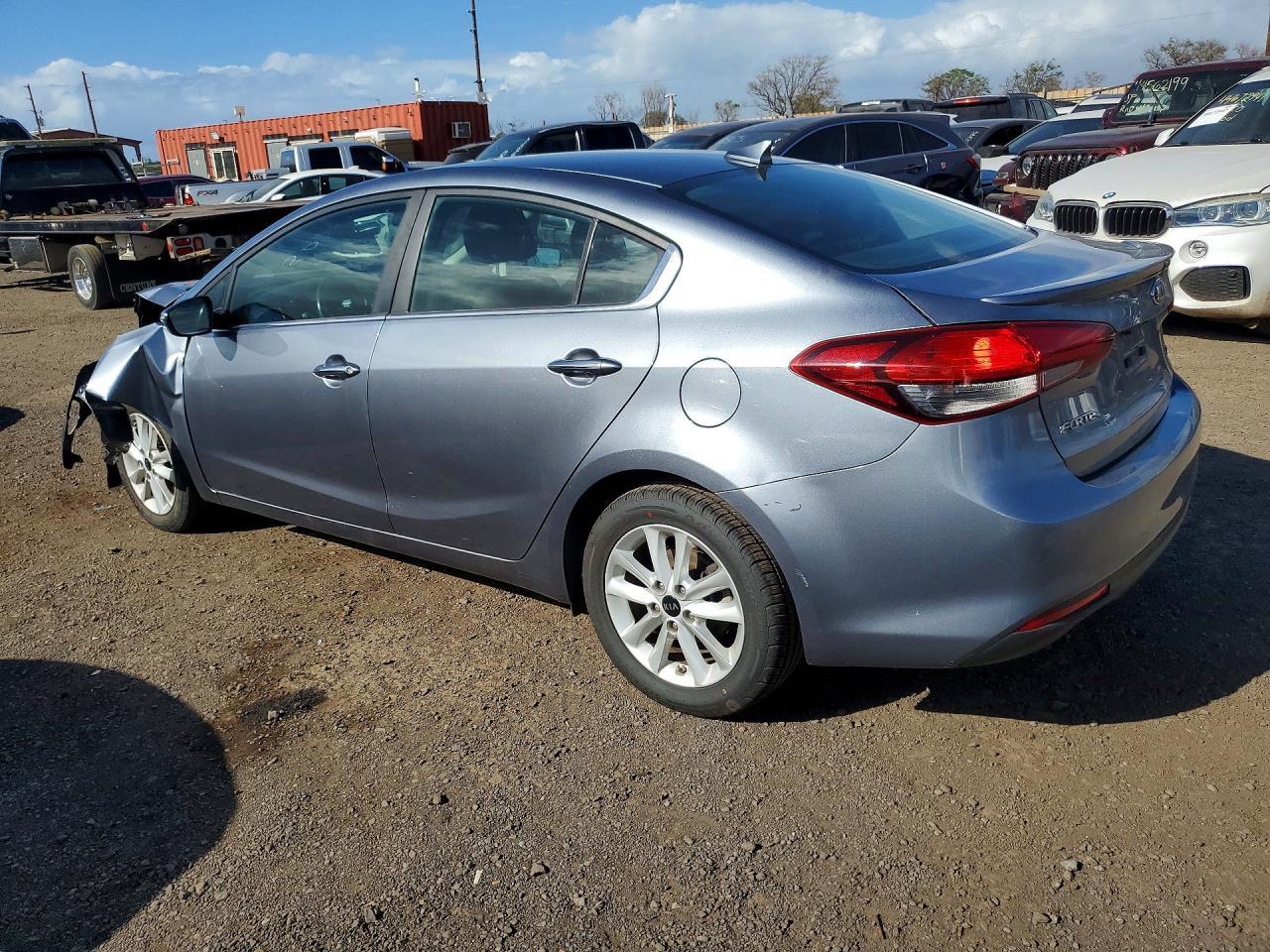 2017 Kia Forte S - zdjęcie 2