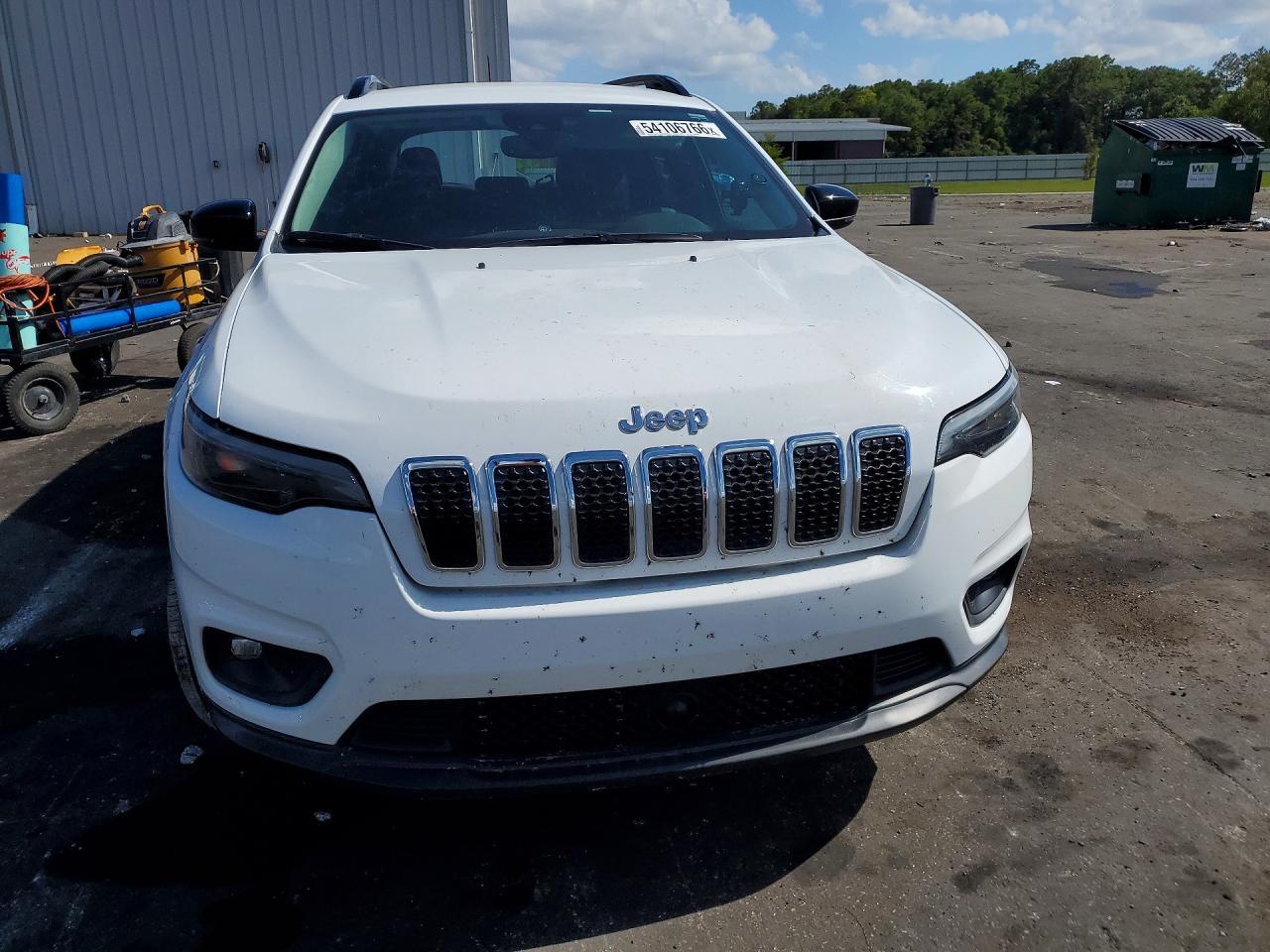 2022 Jeep Cherokee Latitude Lux - zdjęcie 5