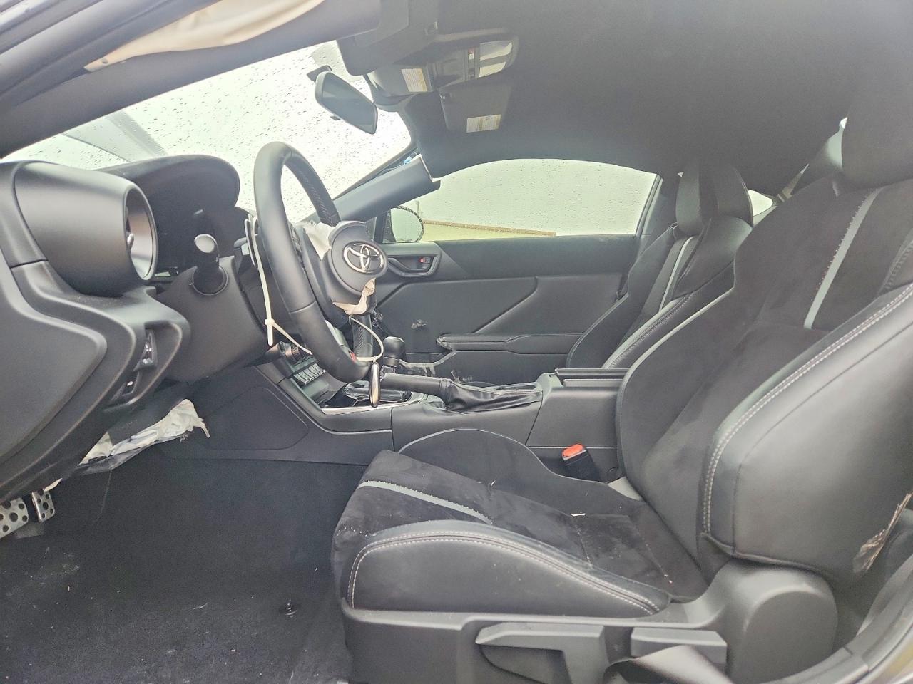 2025 Toyota Gr 86 Premium - zdjęcie 7