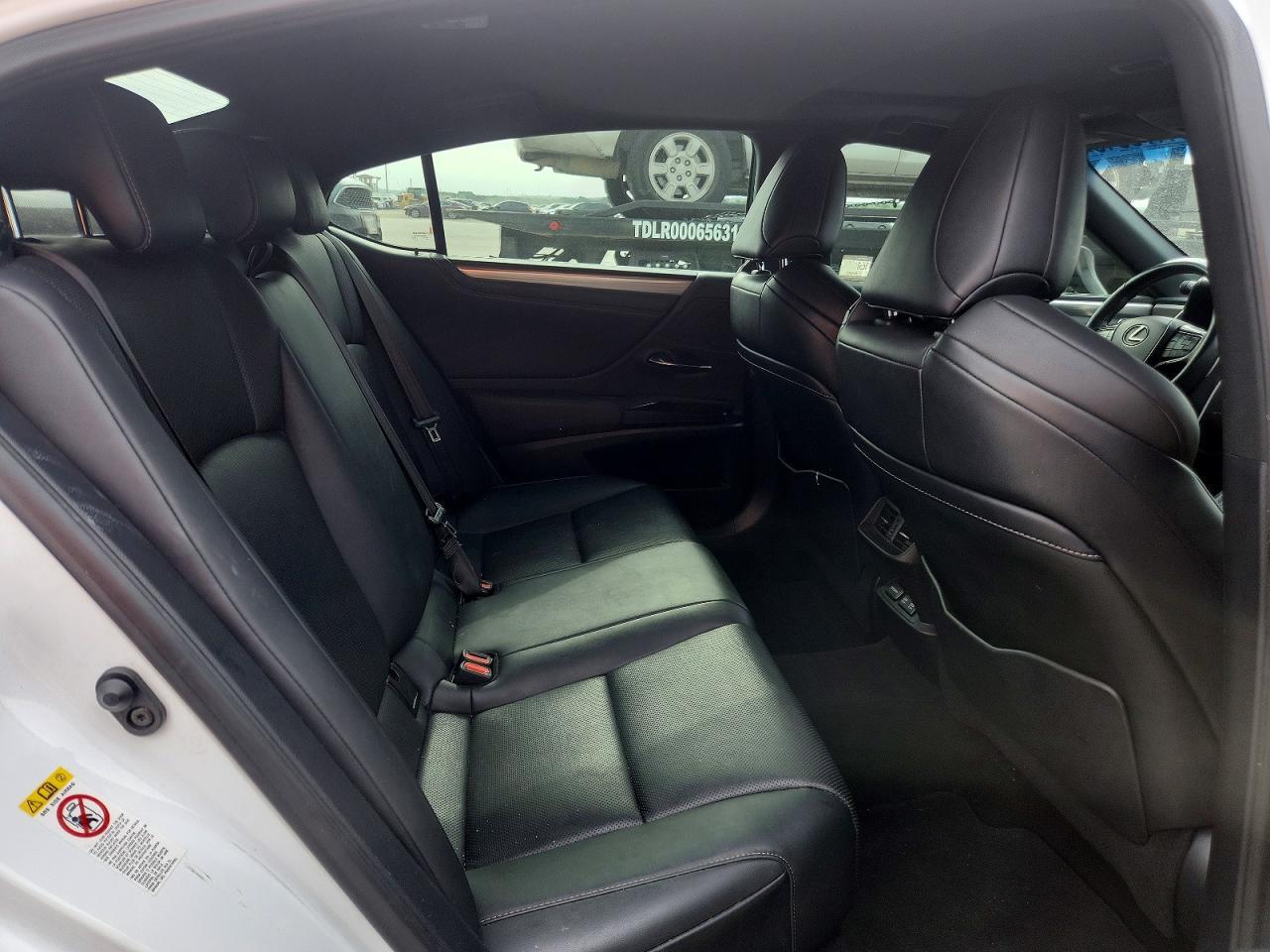 2019 Lexus Es 350 - zdjęcie 10