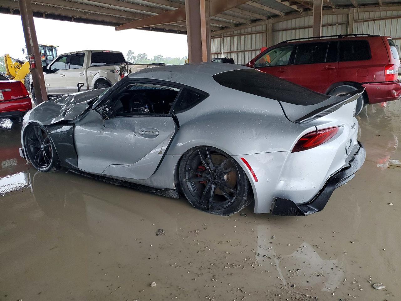 2022 Toyota Gr Supra 3.0 Premium - zdjęcie 2