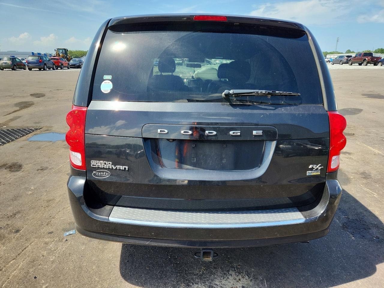 2016 Dodge Grand Caravan R - zdjęcie 6