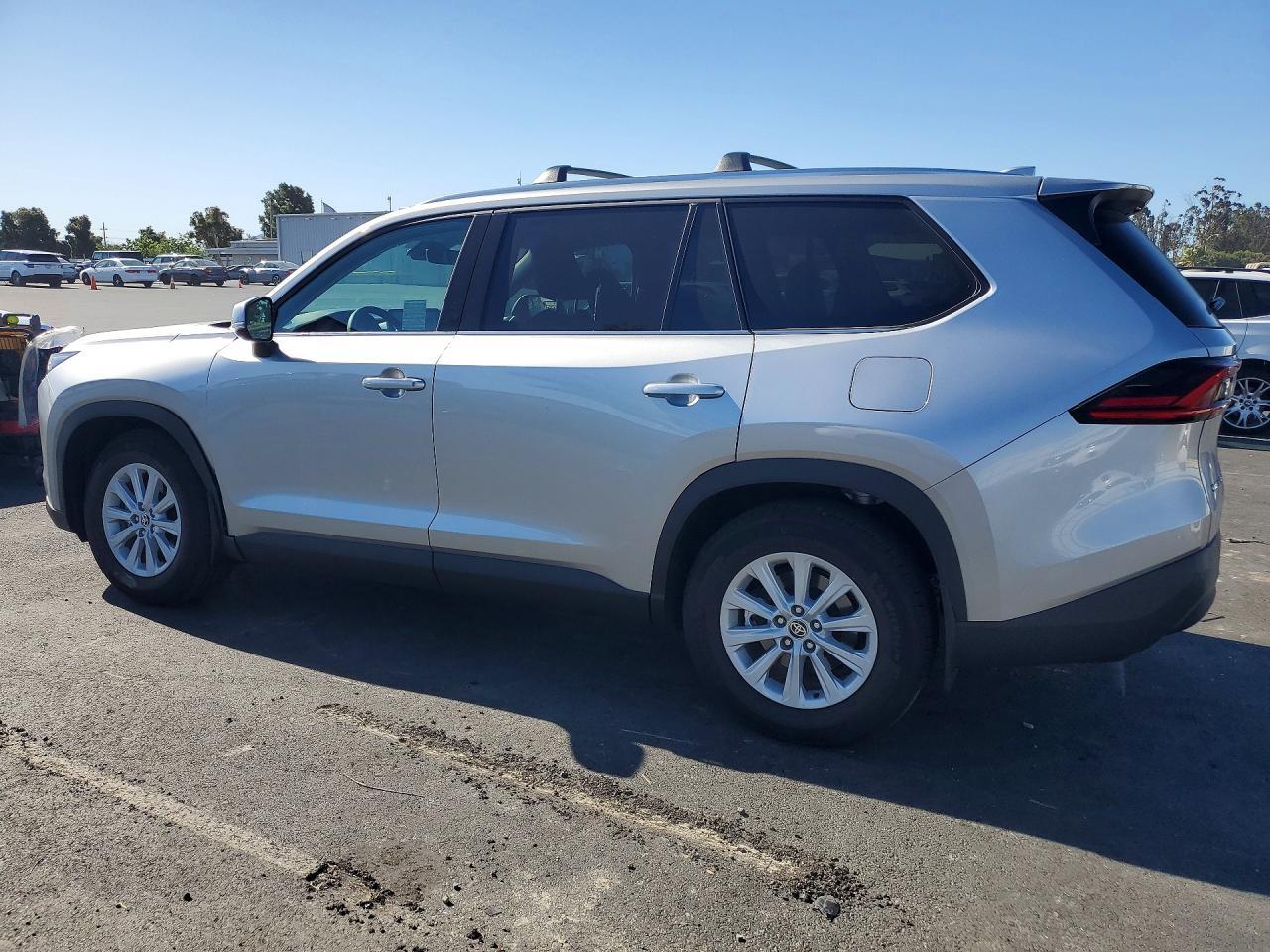 2026 Toyt Grand Highlander Hyb - zdjęcie 2