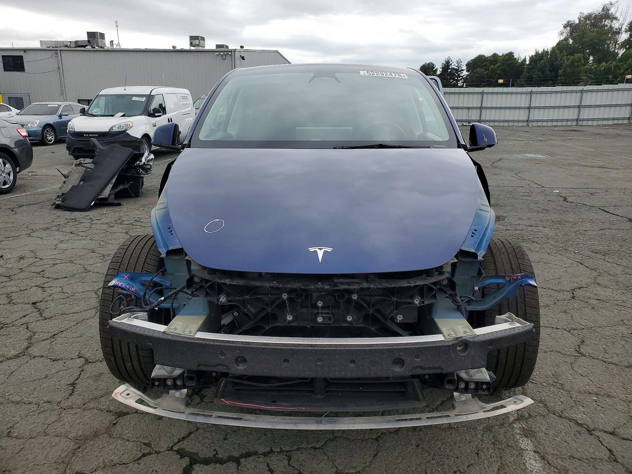 2023 Tesla Model Y - zdjęcie 5