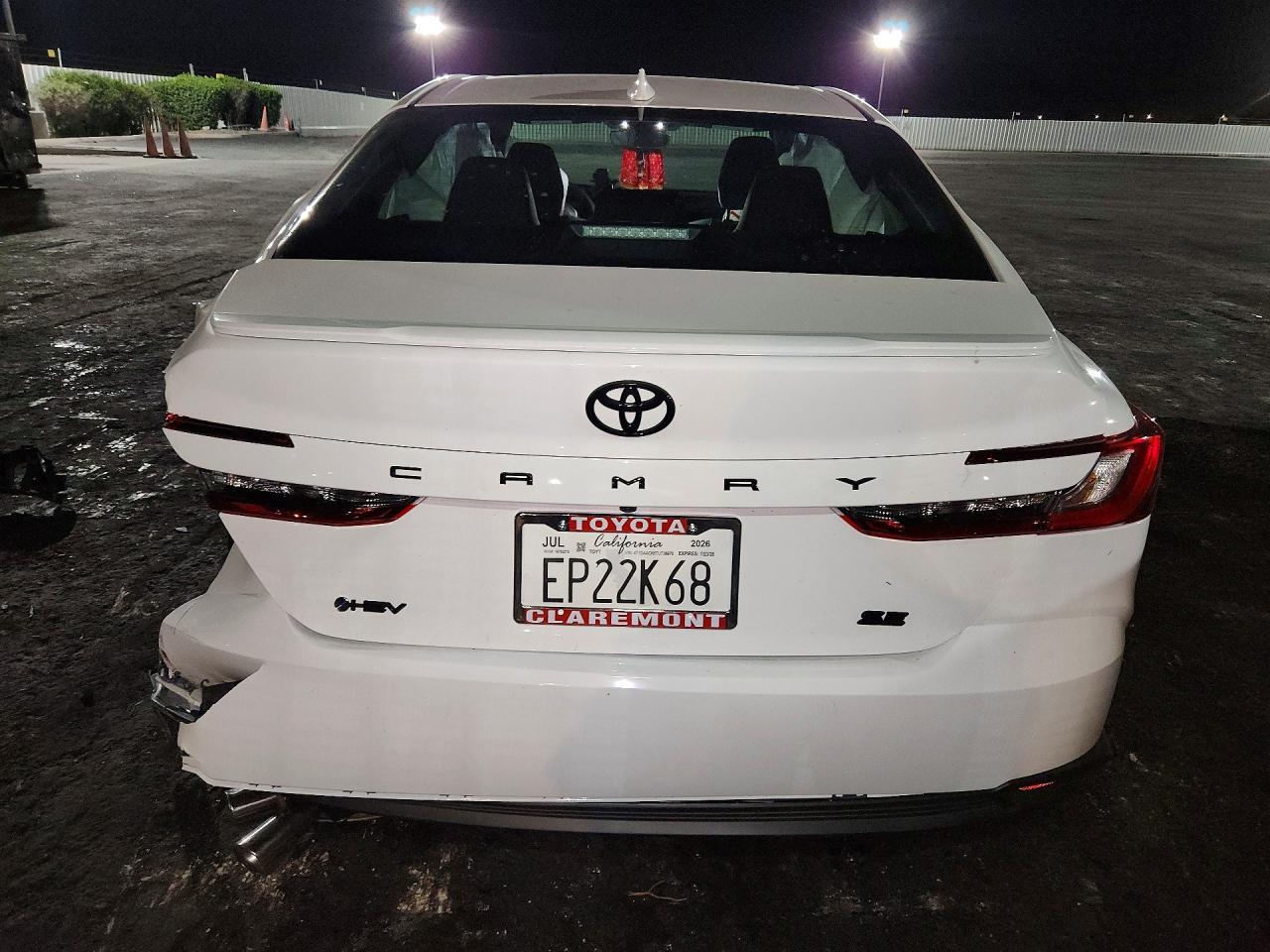 2026 Toyota Camry Se - zdjęcie 6