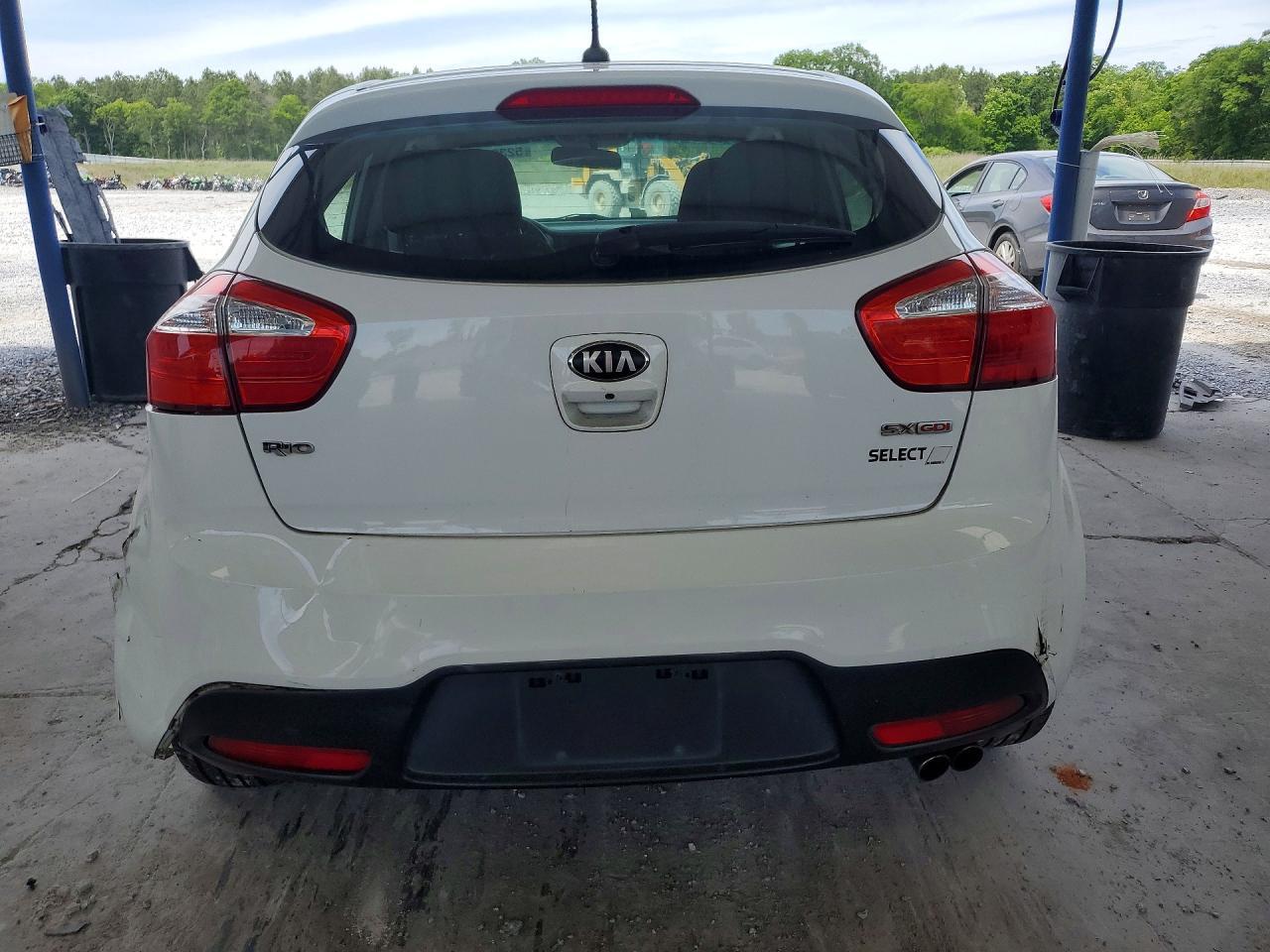 2013 Kia Rio 5-Door Sx - zdjęcie 6