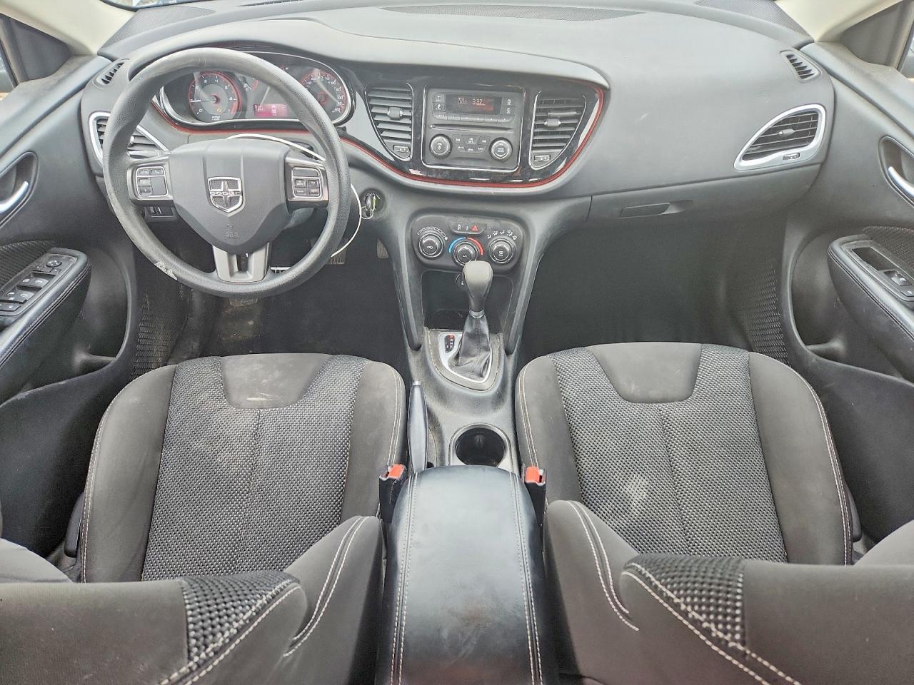 2015 Dodge Dart Sxt - zdjęcie 8