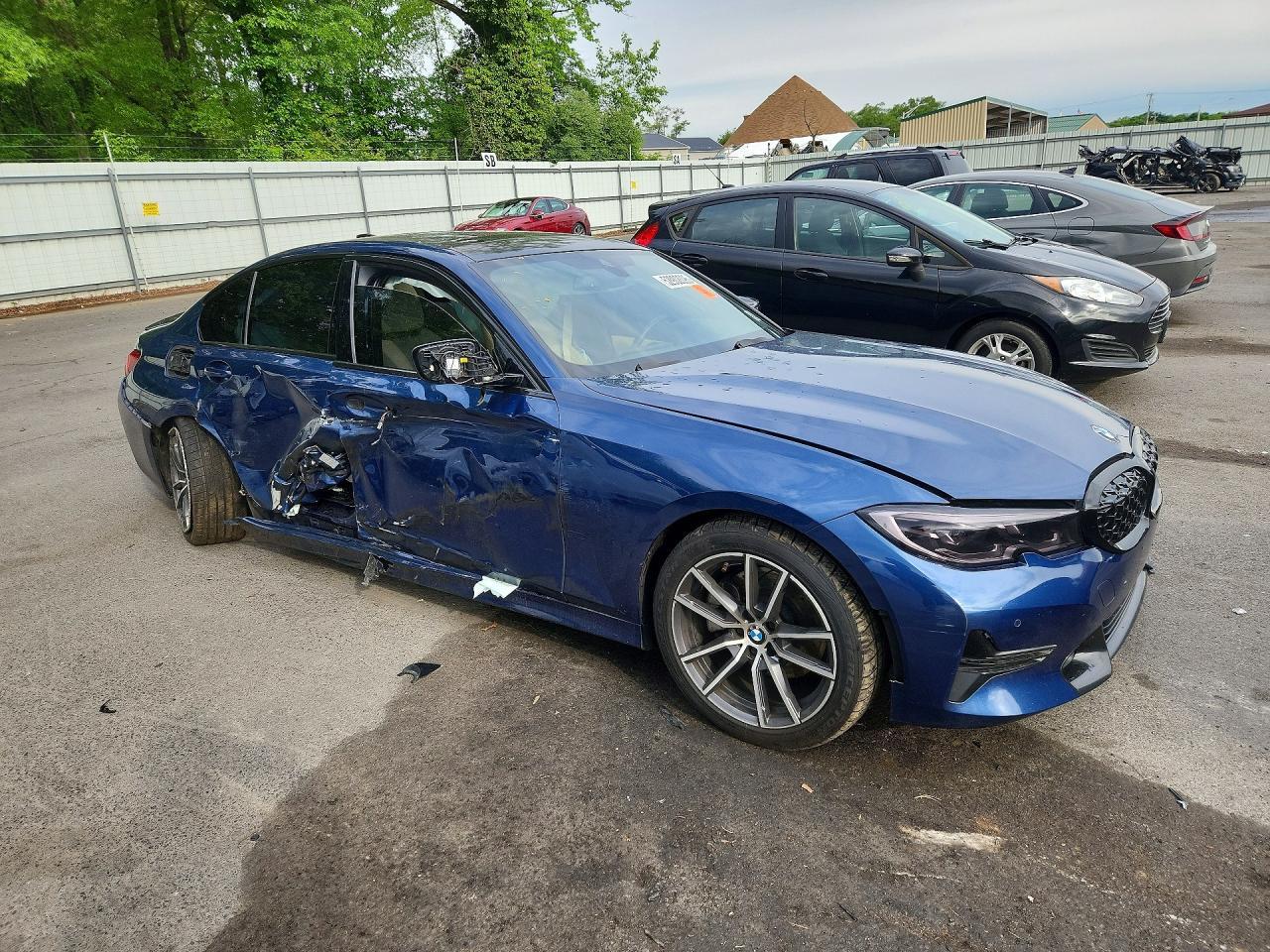 BMW Seria 3 - zdjęcie 4