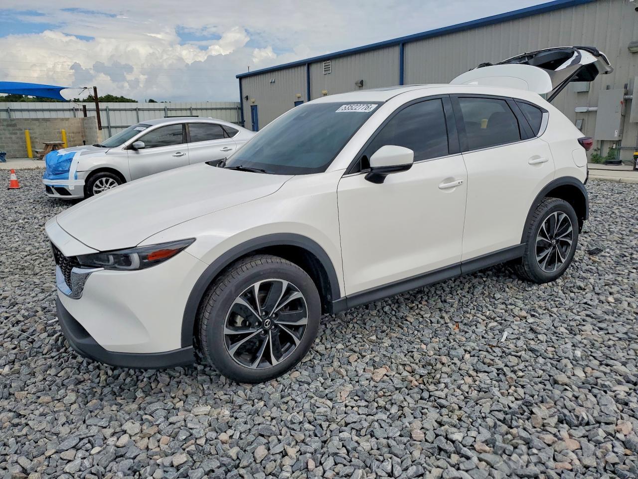 2022 Mazda Cx-5 Premium Plus - zdjęcie główne
