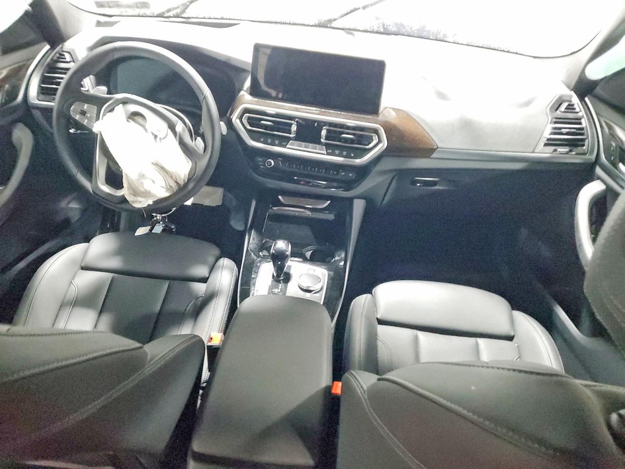 2024 BMW X3 xDrive30I - zdjęcie 8