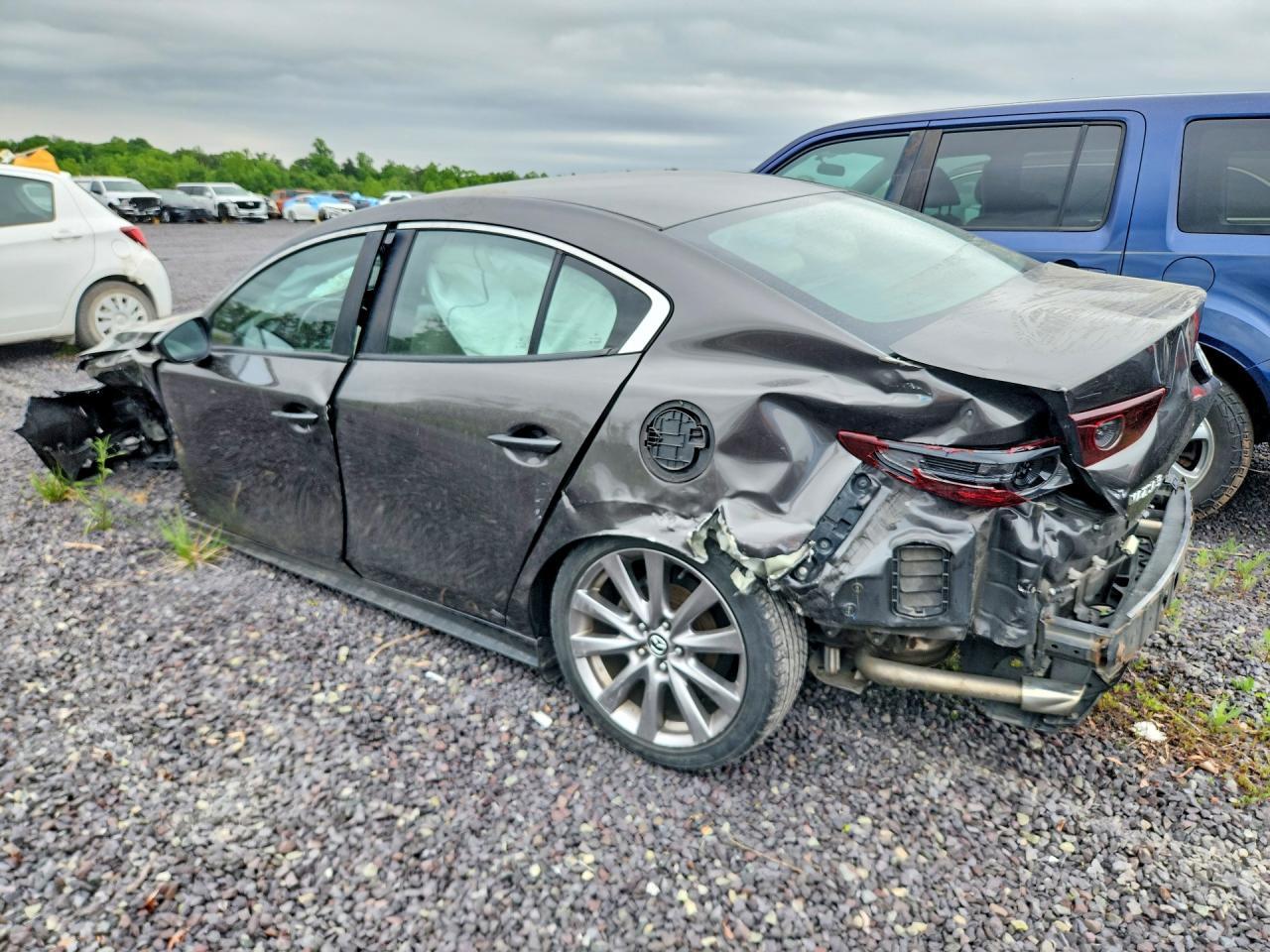2020 Mazda 3 Select - zdjęcie 2