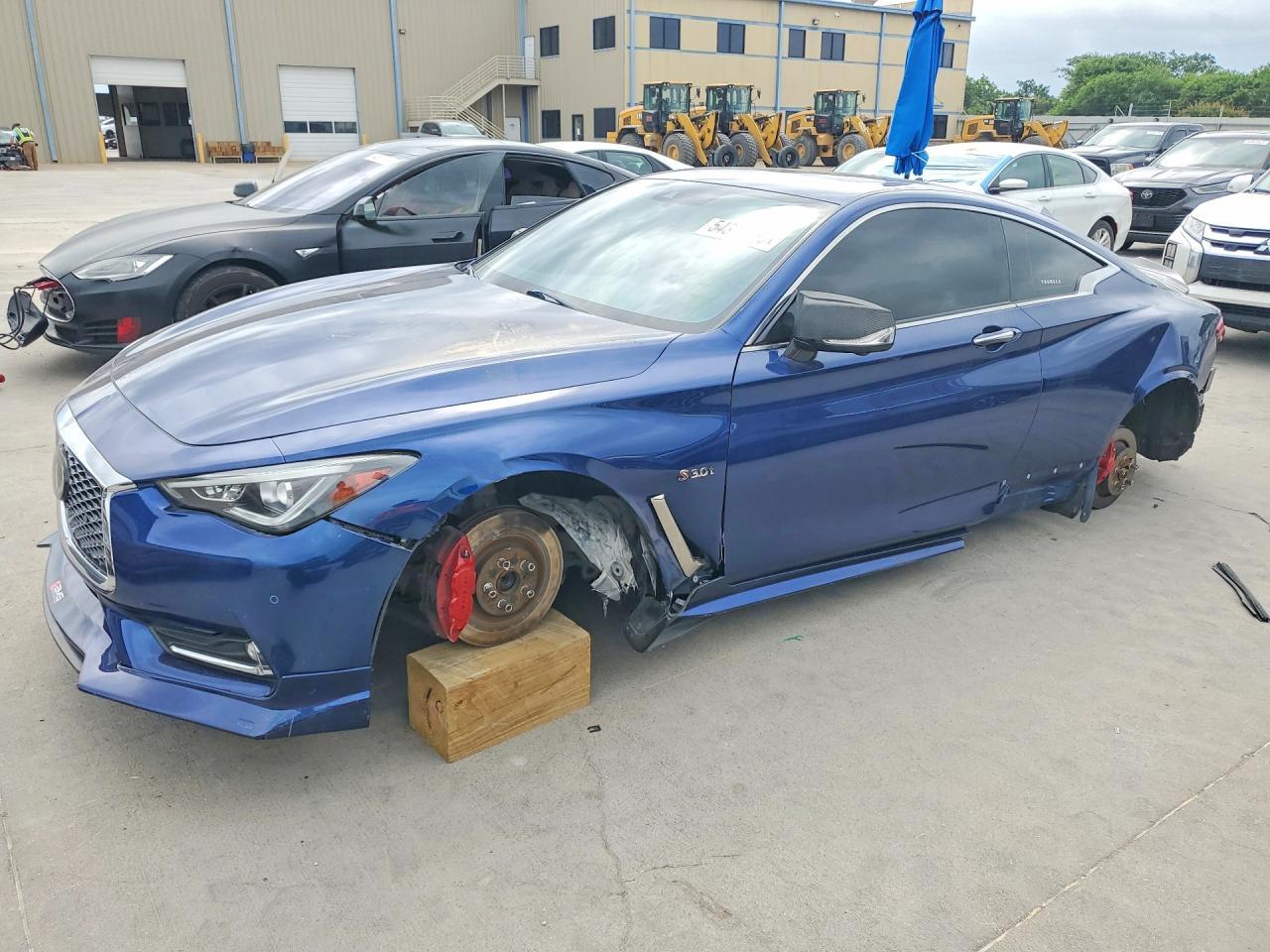 2019 Infiniti Q60 Red Sport 400 - zdjęcie główne