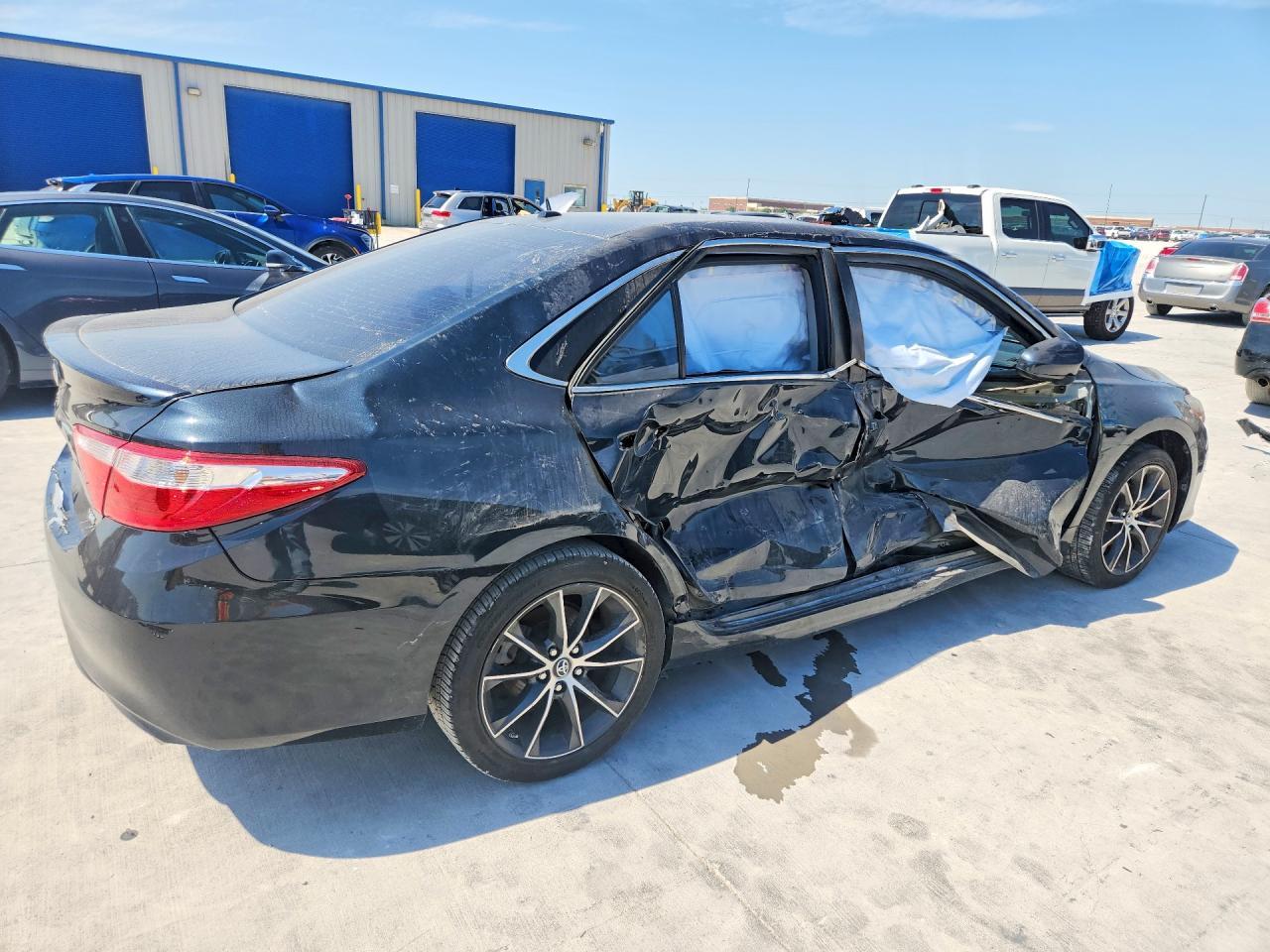 2017 Toyota Camry Xse V6 - zdjęcie 3