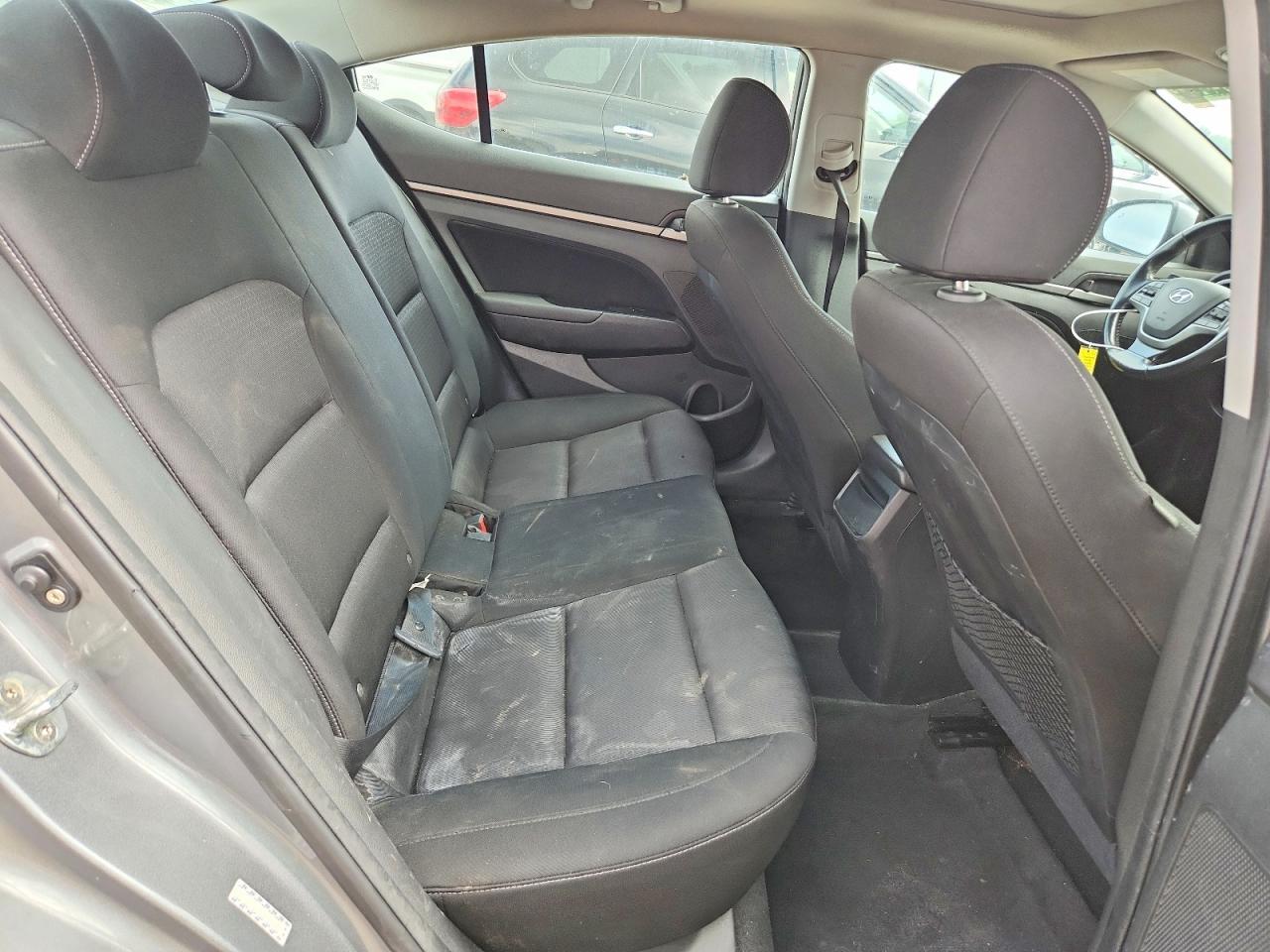 2018 Hyundai Elantra Value Edition - zdjęcie 10
