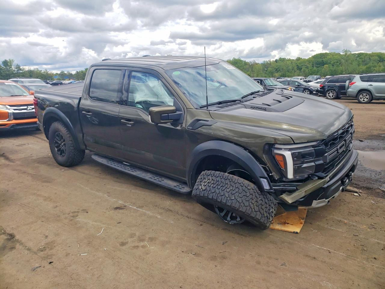 2024 Ford F150 Raptor - zdjęcie 4