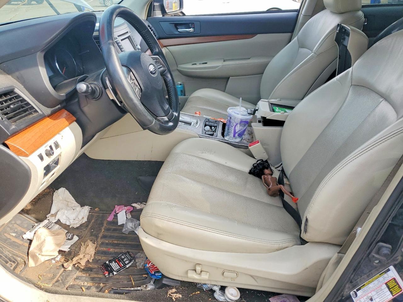 2013 Subaru Outback Premium - zdjęcie 7