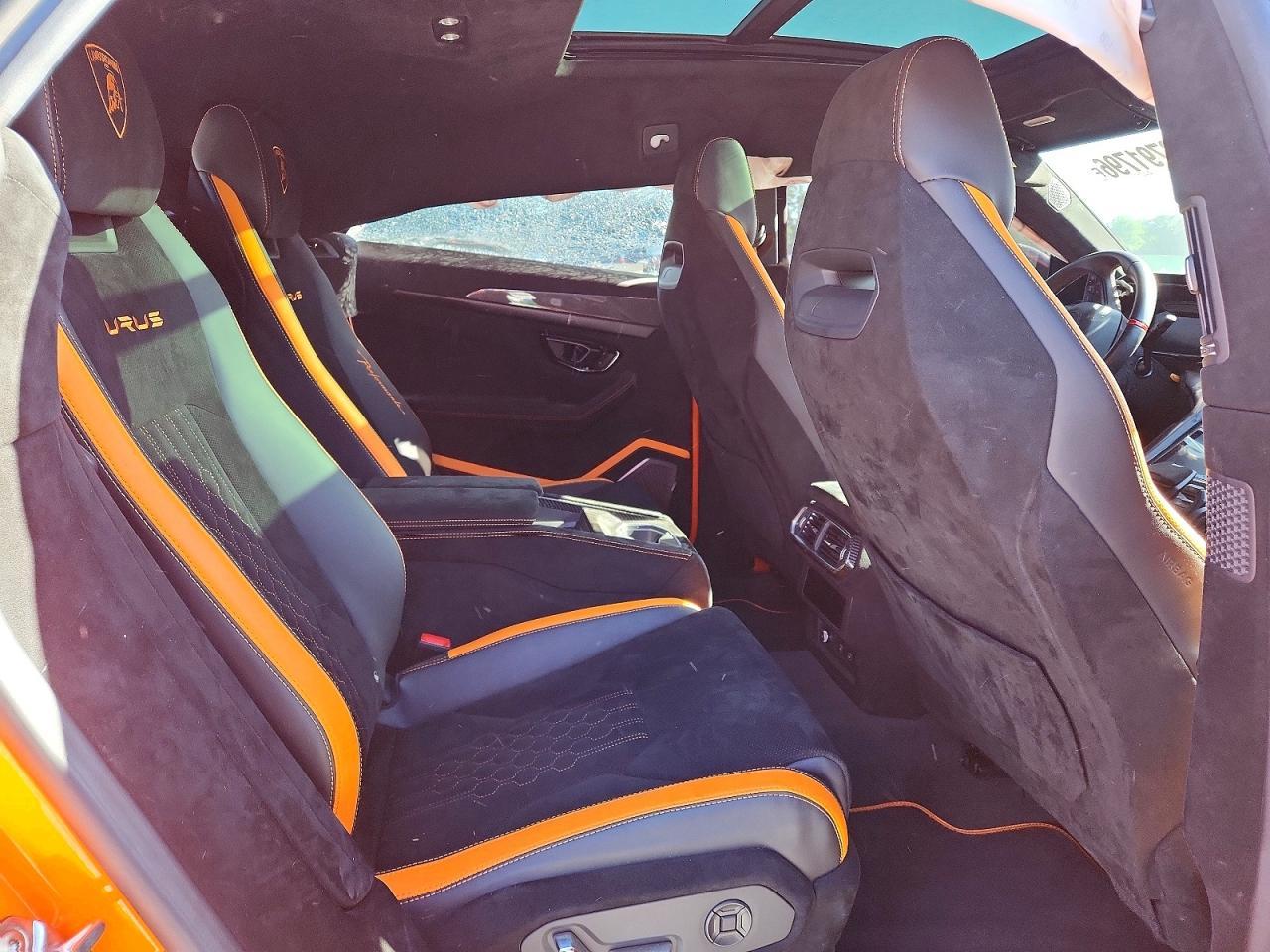 2024 Lamborghini Urus Performante - zdjęcie 10