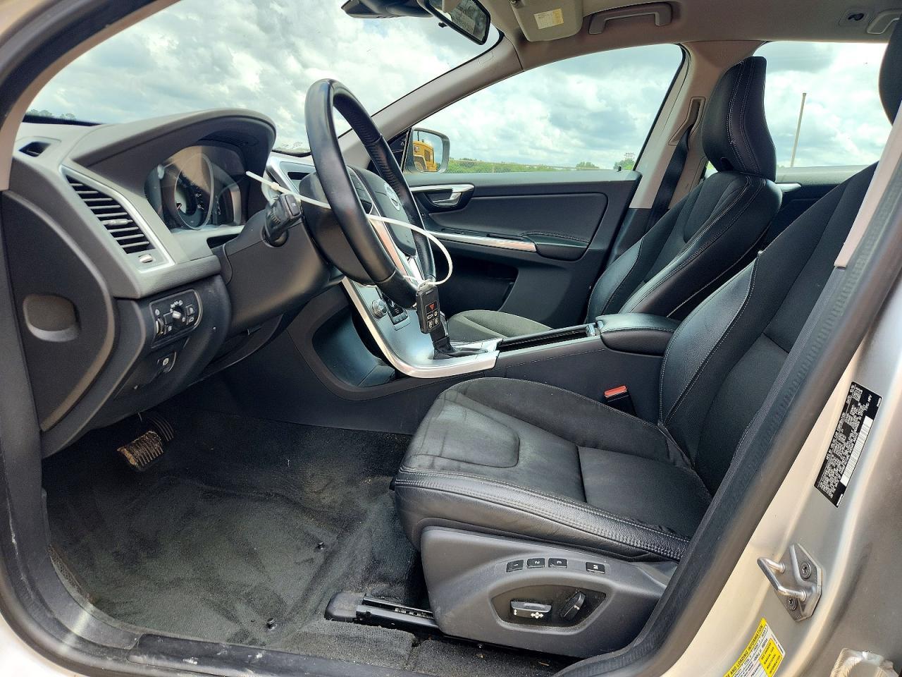 2017 Volvo Xc60 T5 - zdjęcie 7